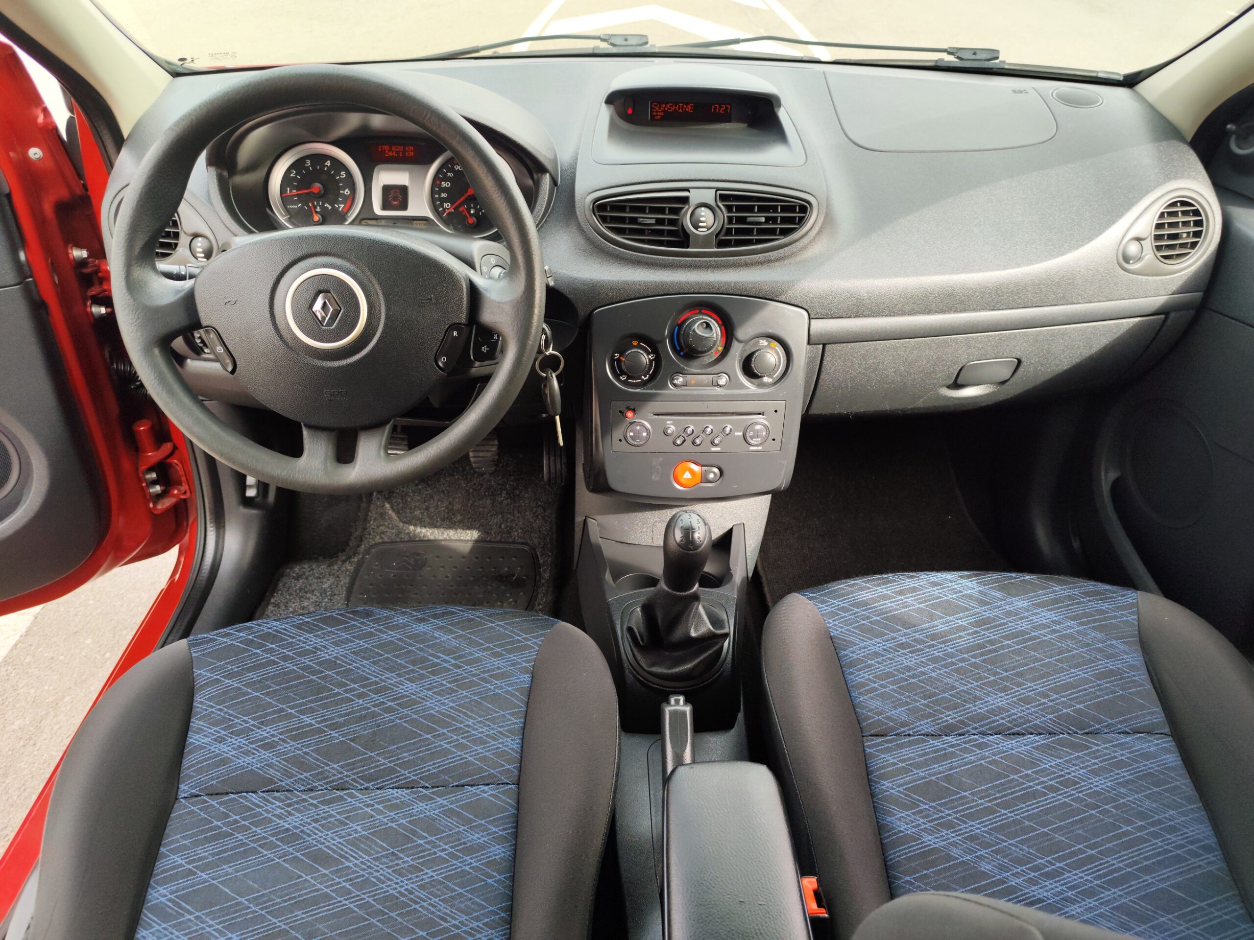 RENAULT CLIO 1.2 GASOLINA 75 CV 170.000 KM 2008 MANUAL