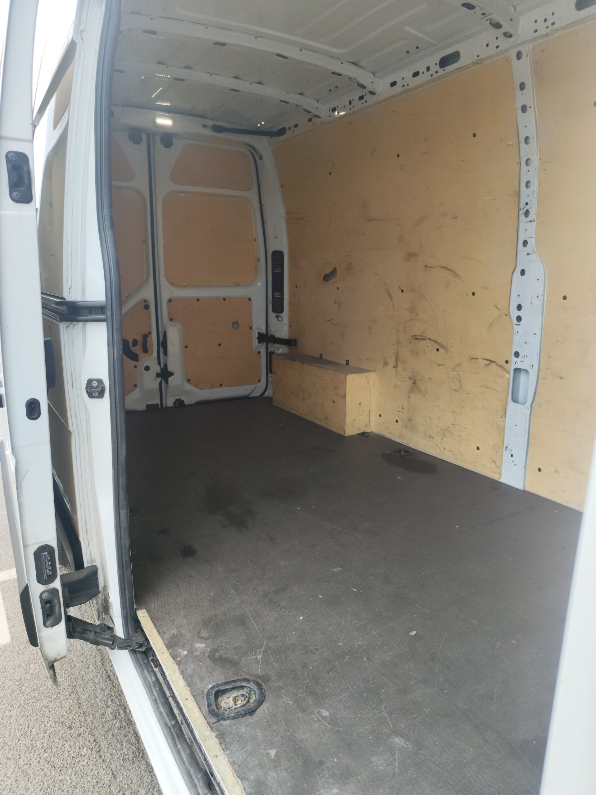 RENAULT MASTER 2.3 DIESEL 150 CV 343.000 KM 12/2022 MANUAL