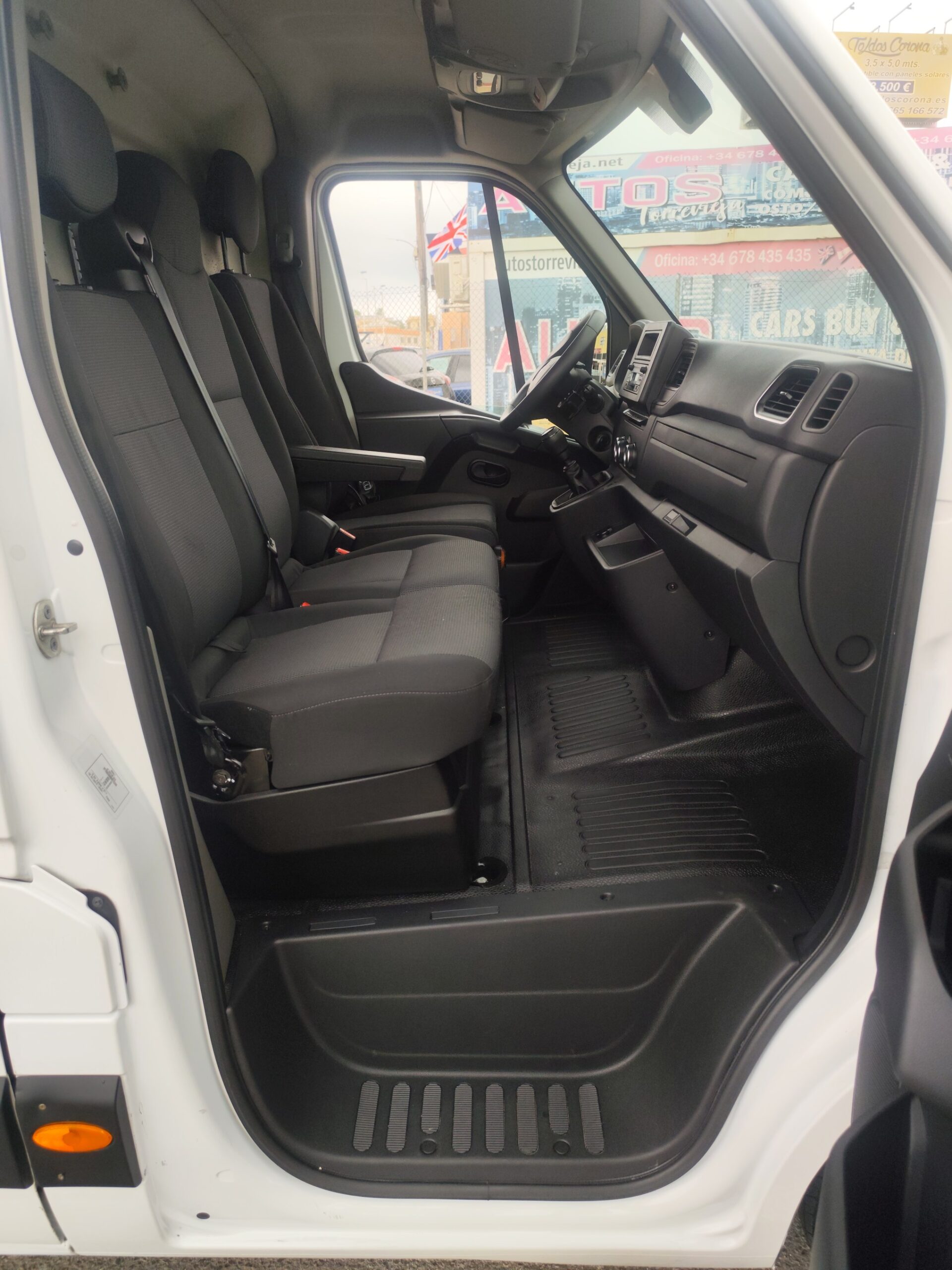 RENAULT MASTER 2.3 DIESEL 150 CV 343.000 KM 12/2022 MANUAL