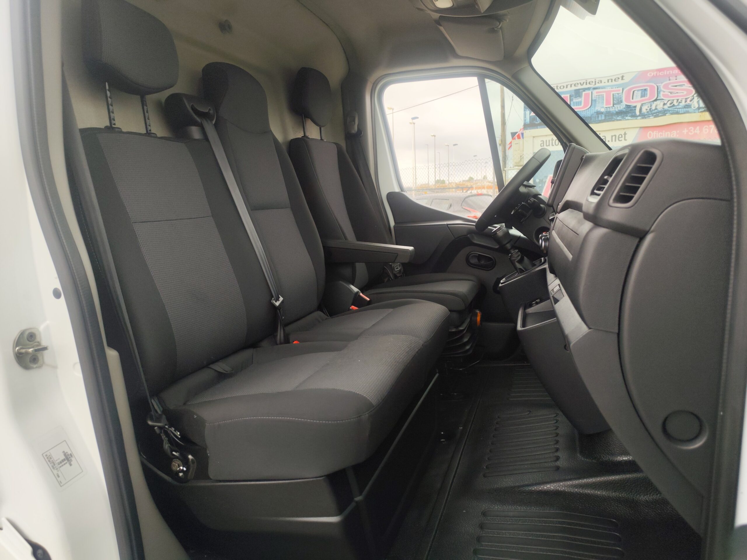 RENAULT MASTER 2.3 DIESEL 150 CV 343.000 KM 12/2022 MANUAL