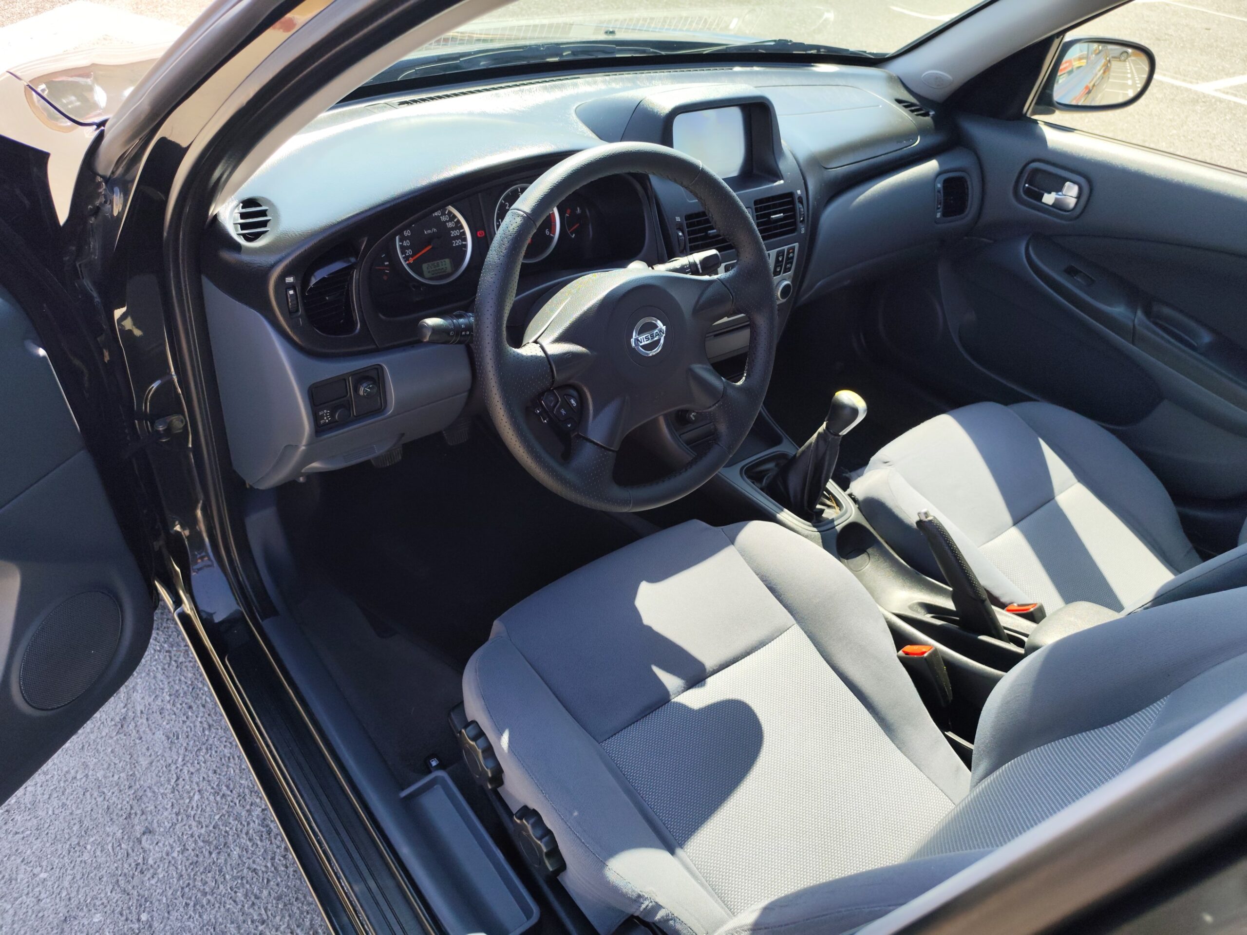 NISSAN ALMERA 2.2 DIESEL 112 CV 226.000 KM 2004 MANUAL