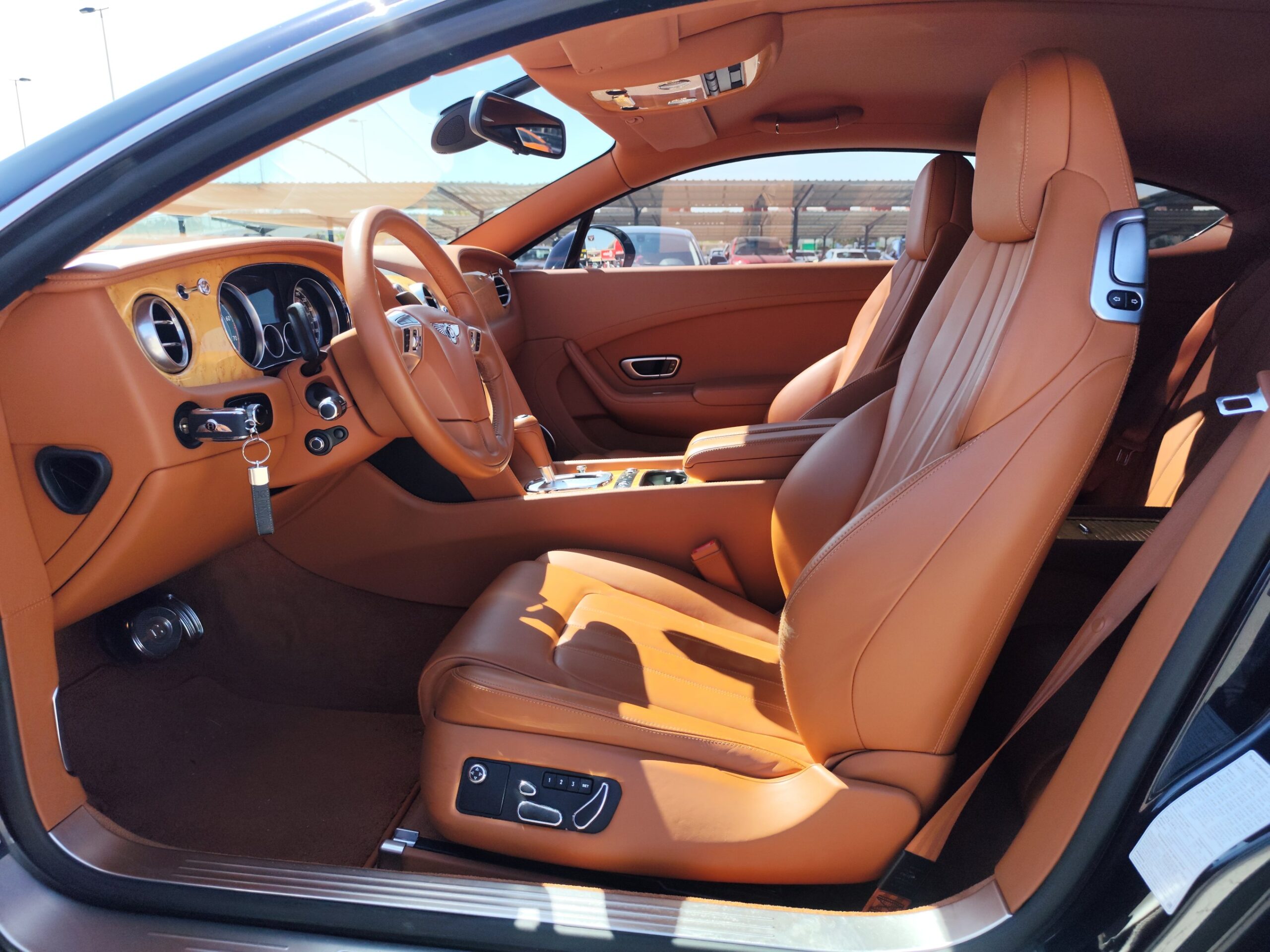 BENTLEY CONTINENTAL GT W12  6.0 GASOLINA 575 CV 2011 134.000 KM AUTOMATICO