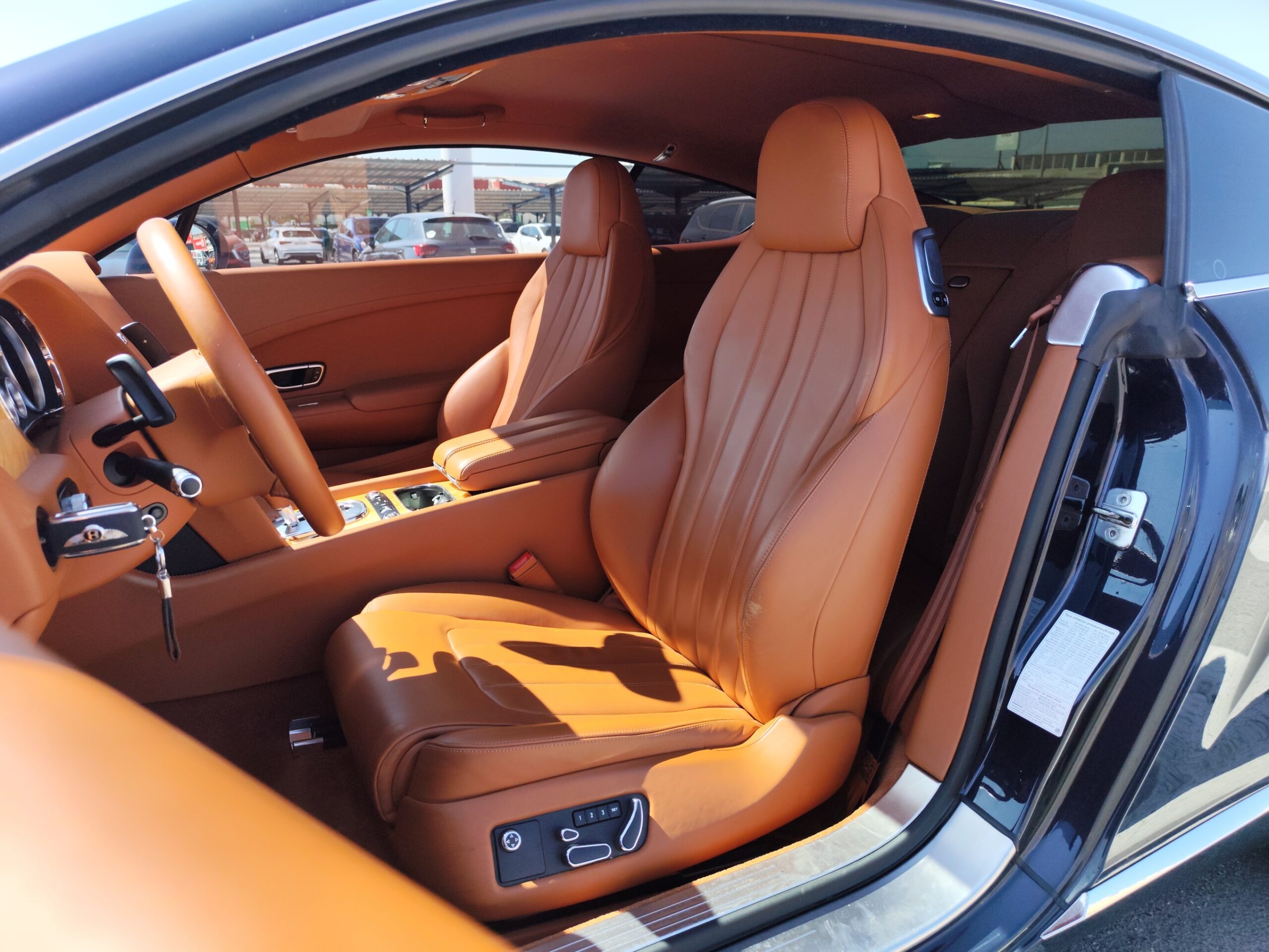 BENTLEY CONTINENTAL GT W12  6.0 GASOLINA 575 CV 2011 134.000 KM AUTOMATICO