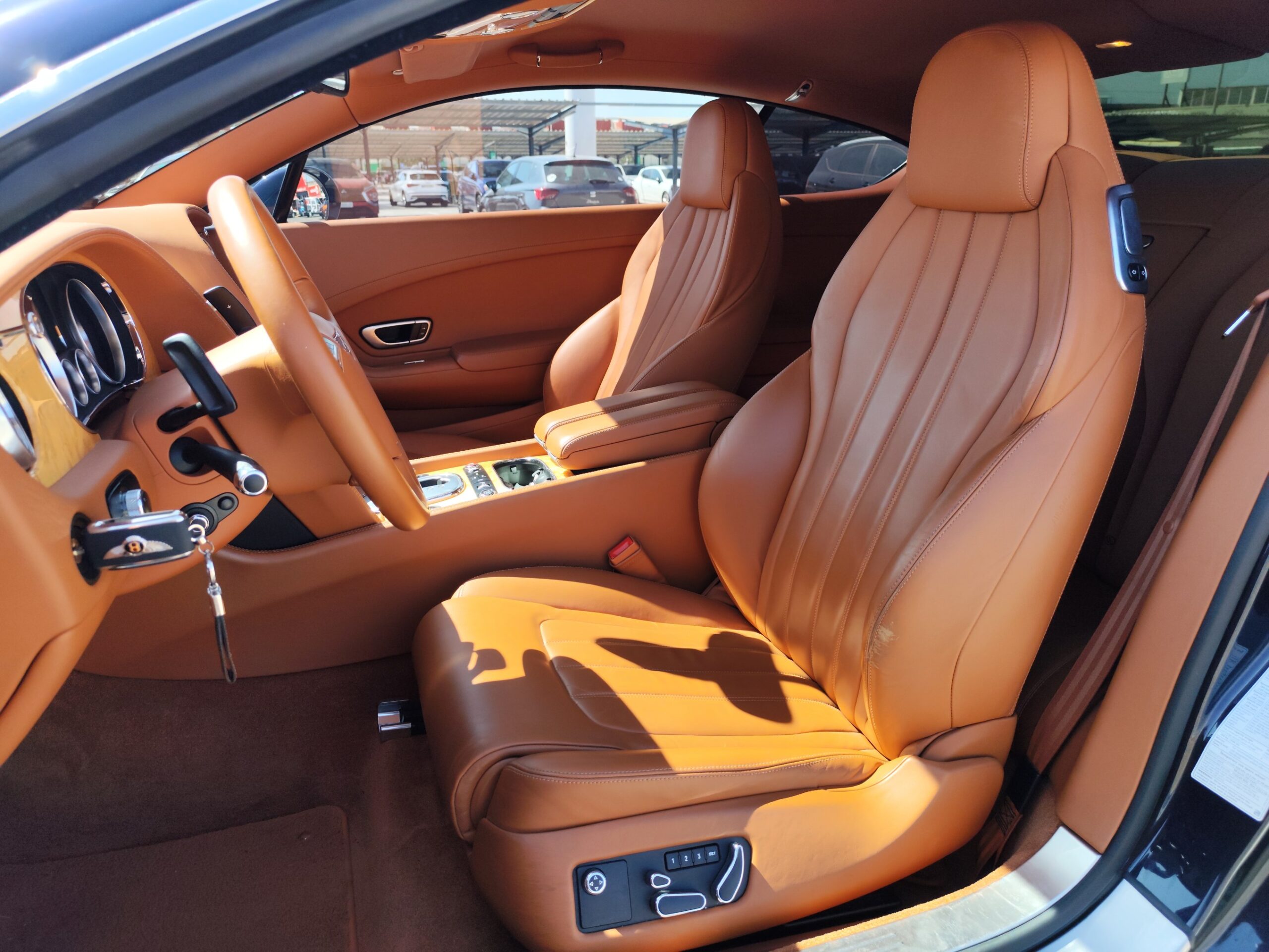 BENTLEY CONTINENTAL GT W12  6.0 GASOLINA 575 CV 2011 134.000 KM AUTOMATICO