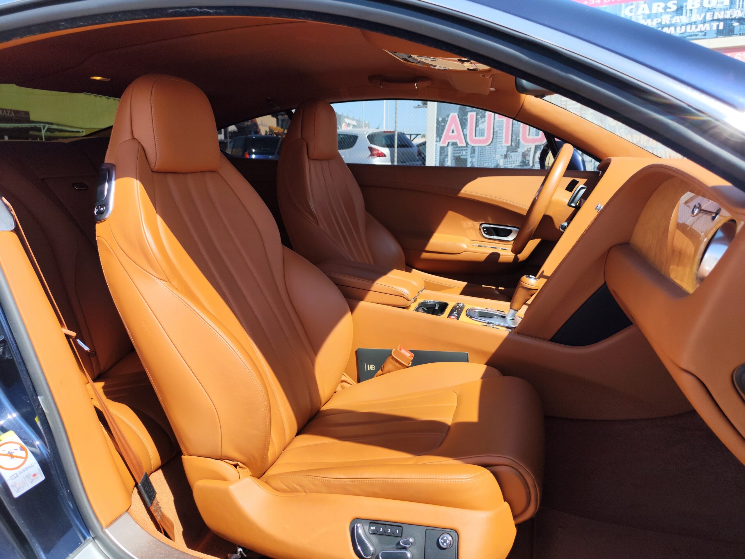 BENTLEY CONTINENTAL GT W12  6.0 GASOLINA 575 CV 2011 134.000 KM AUTOMATICO