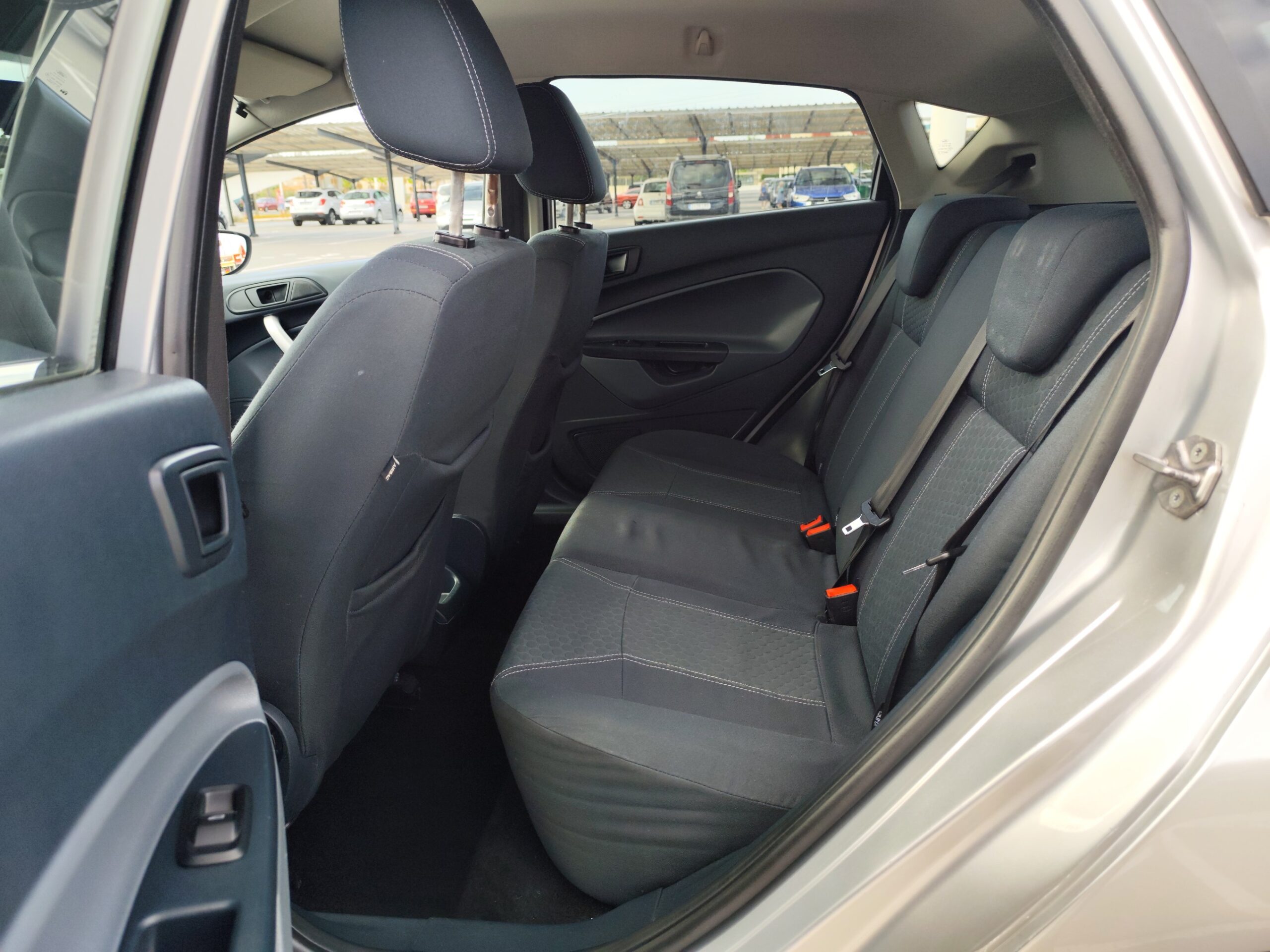 FORD FIESTA 1.4 GASOLINA 97 CV 167.000 KM 2010 AUTOMATICO