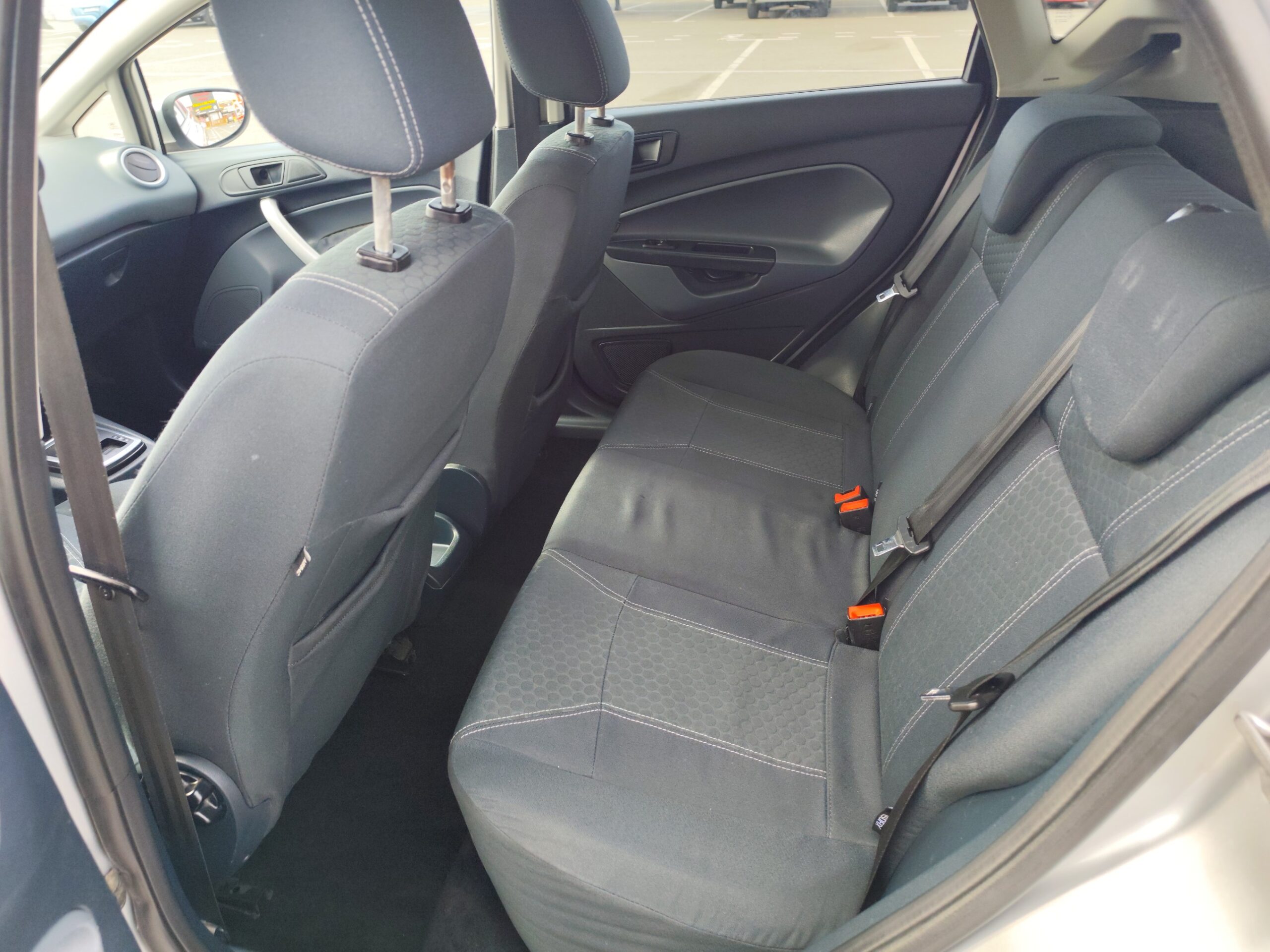 FORD FIESTA 1.4 GASOLINA 97 CV 167.000 KM 2010 AUTOMATICO