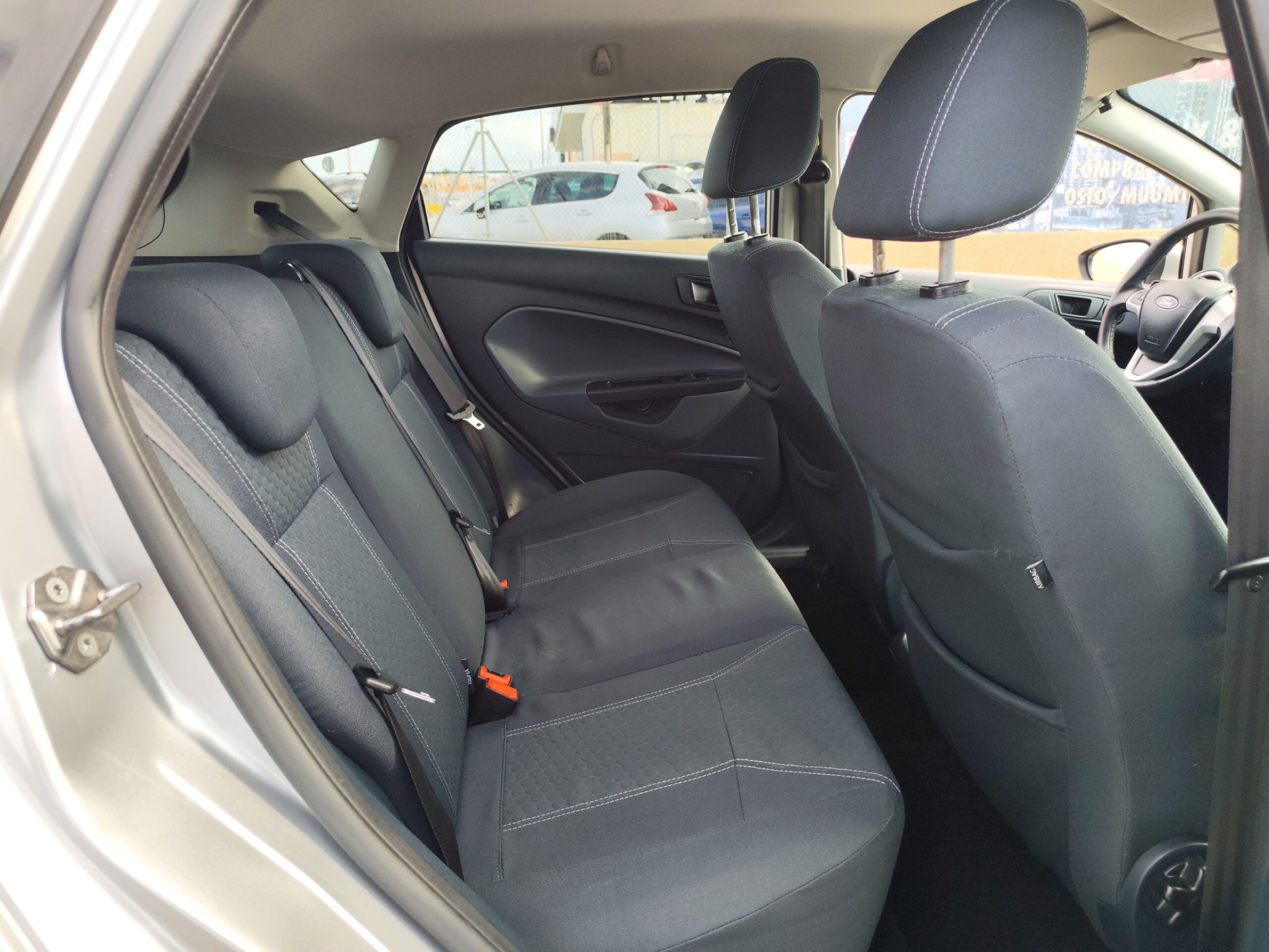 FORD FIESTA 1.4 GASOLINA 97 CV 167.000 KM 2010 AUTOMATICO