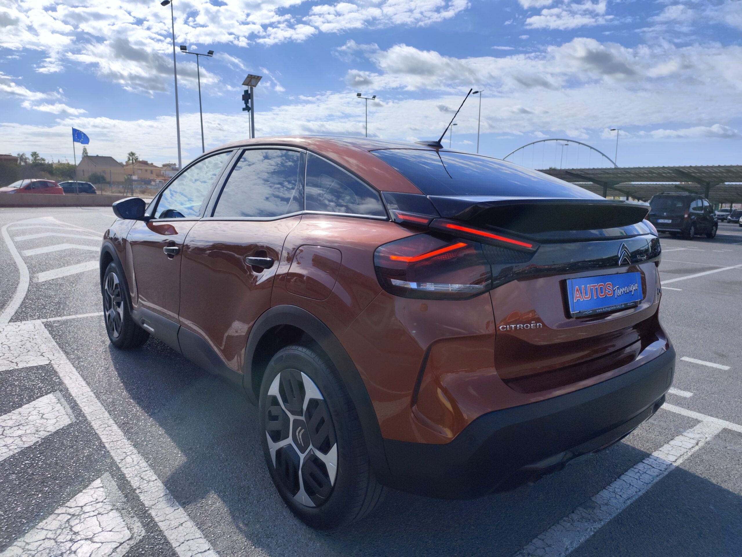 CITROEN C-4 1.2 GASOLINA 130 CV SOLO 36.000 KM 2021 AUTOMATICO