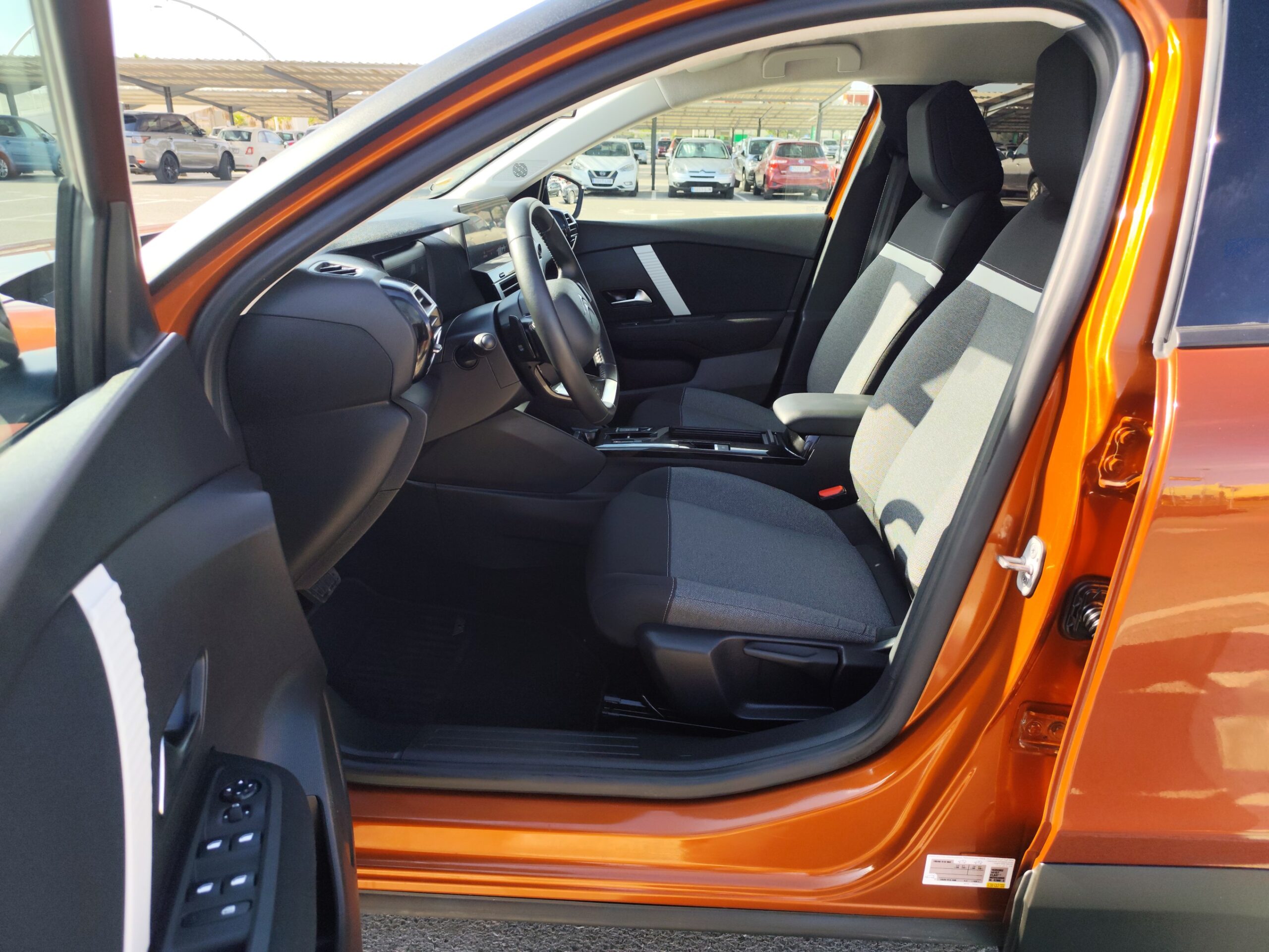 CITROEN C-4 1.2 GASOLINA 130 CV SOLO 36.000 KM 2021 AUTOMATICO