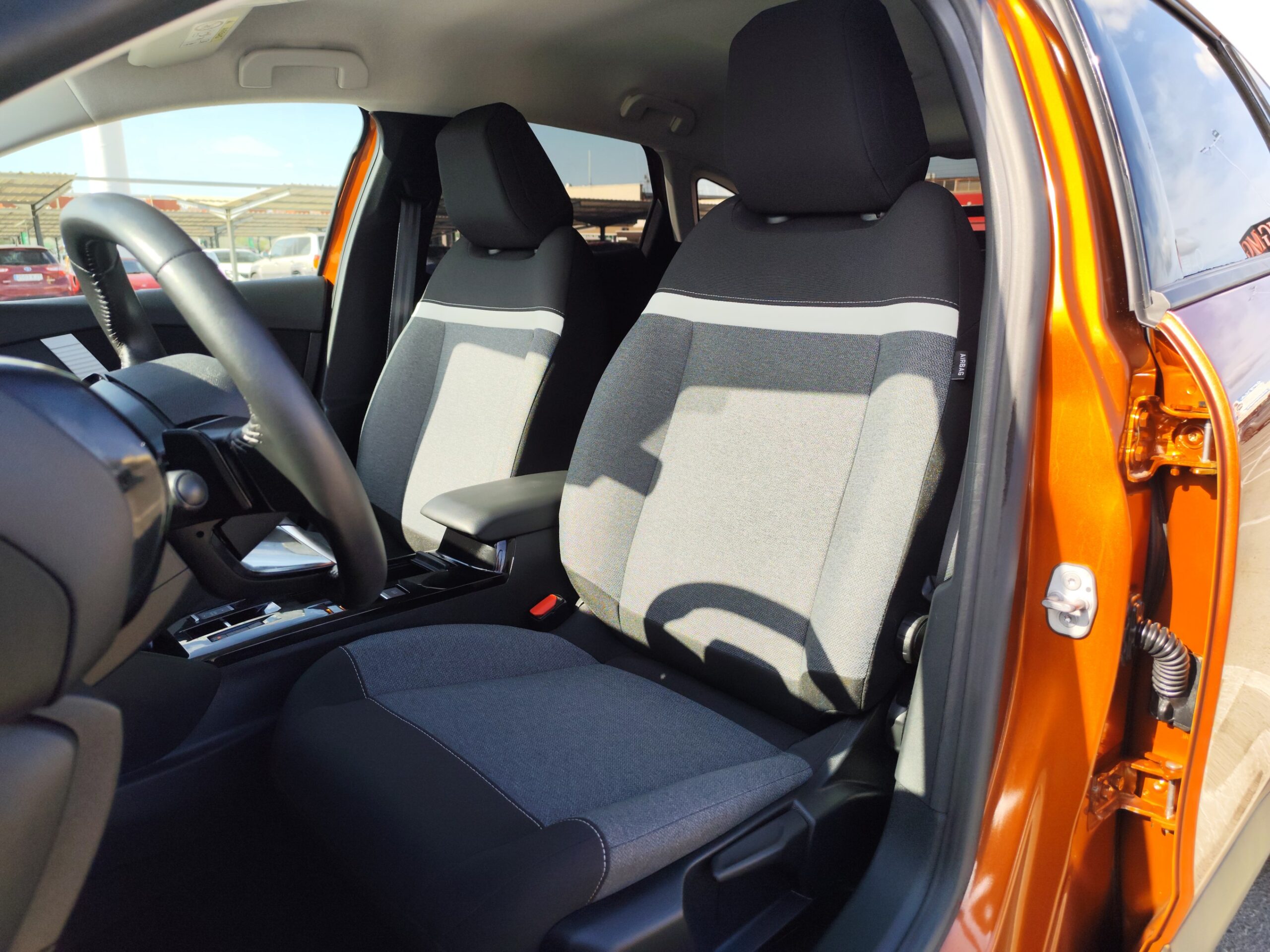 CITROEN C-4 1.2 GASOLINA 130 CV SOLO 36.000 KM 2021 AUTOMATICO