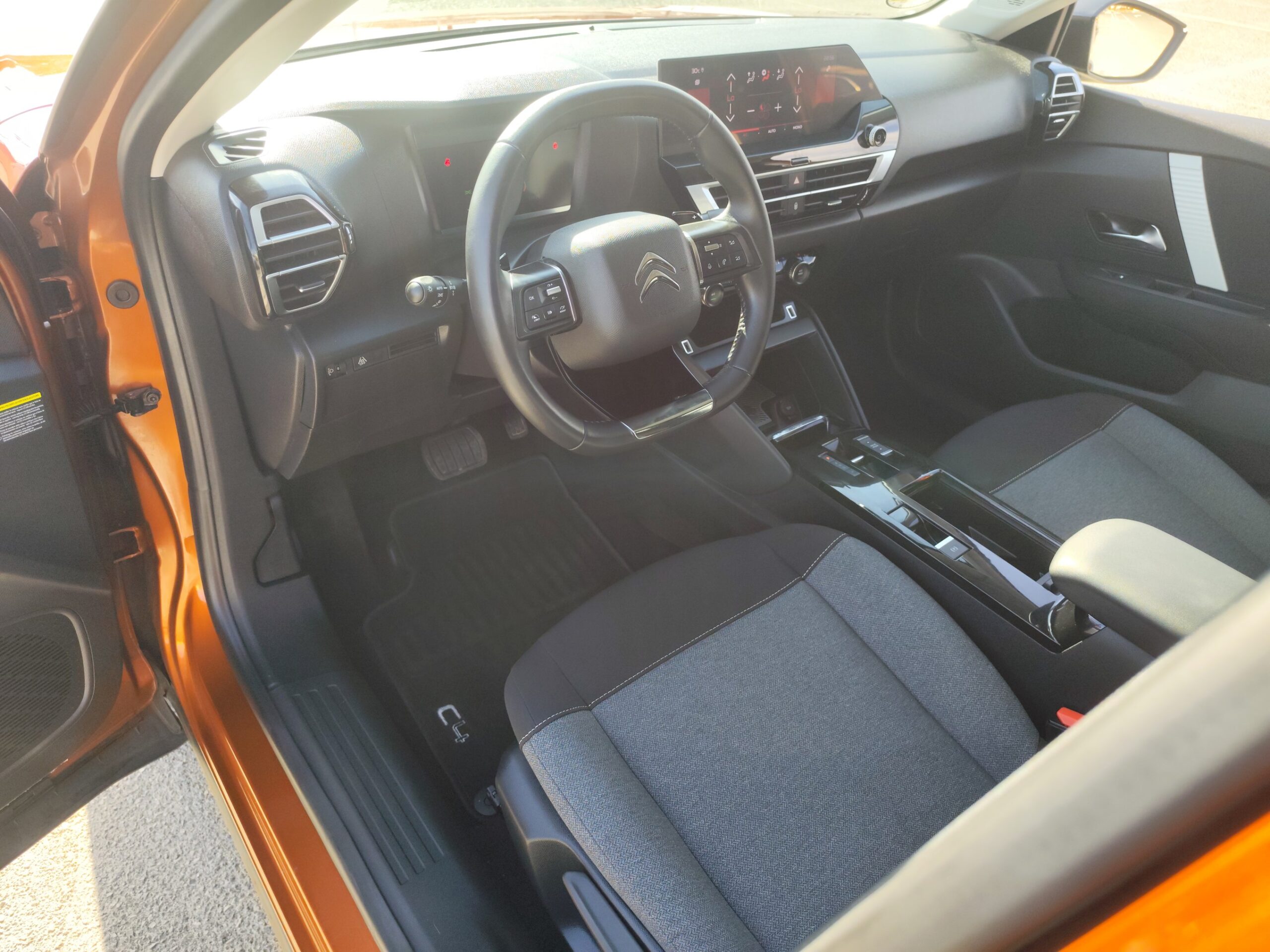 CITROEN C-4 1.2 GASOLINA 130 CV SOLO 36.000 KM 2021 AUTOMATICO