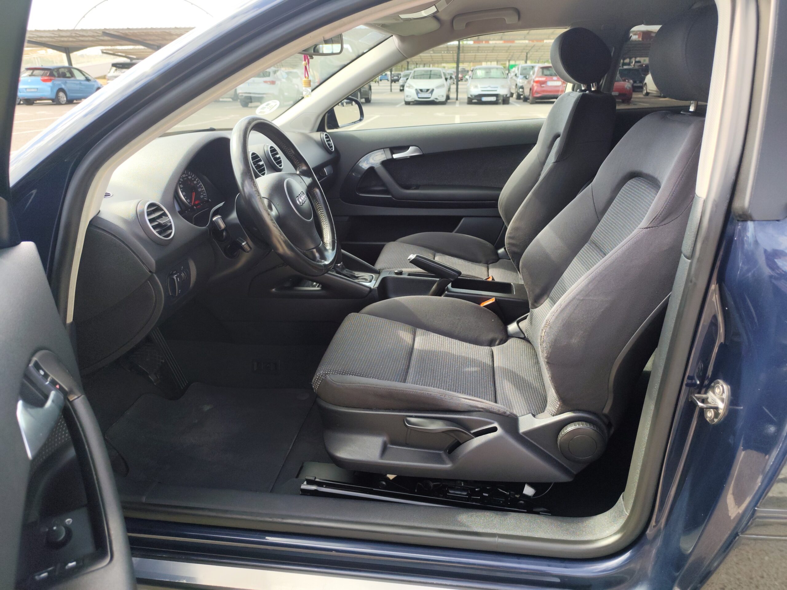 AUDI A-3 2.0 GASOLINA 150 CV 200.000 KM 2005 AUTOMATICO