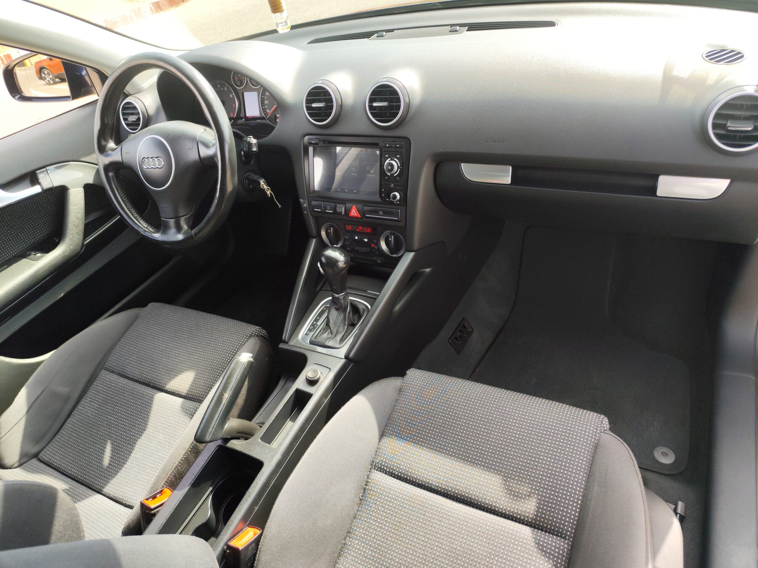 AUDI A-3 2.0 GASOLINA 150 CV 200.000 KM 2005 AUTOMATICO