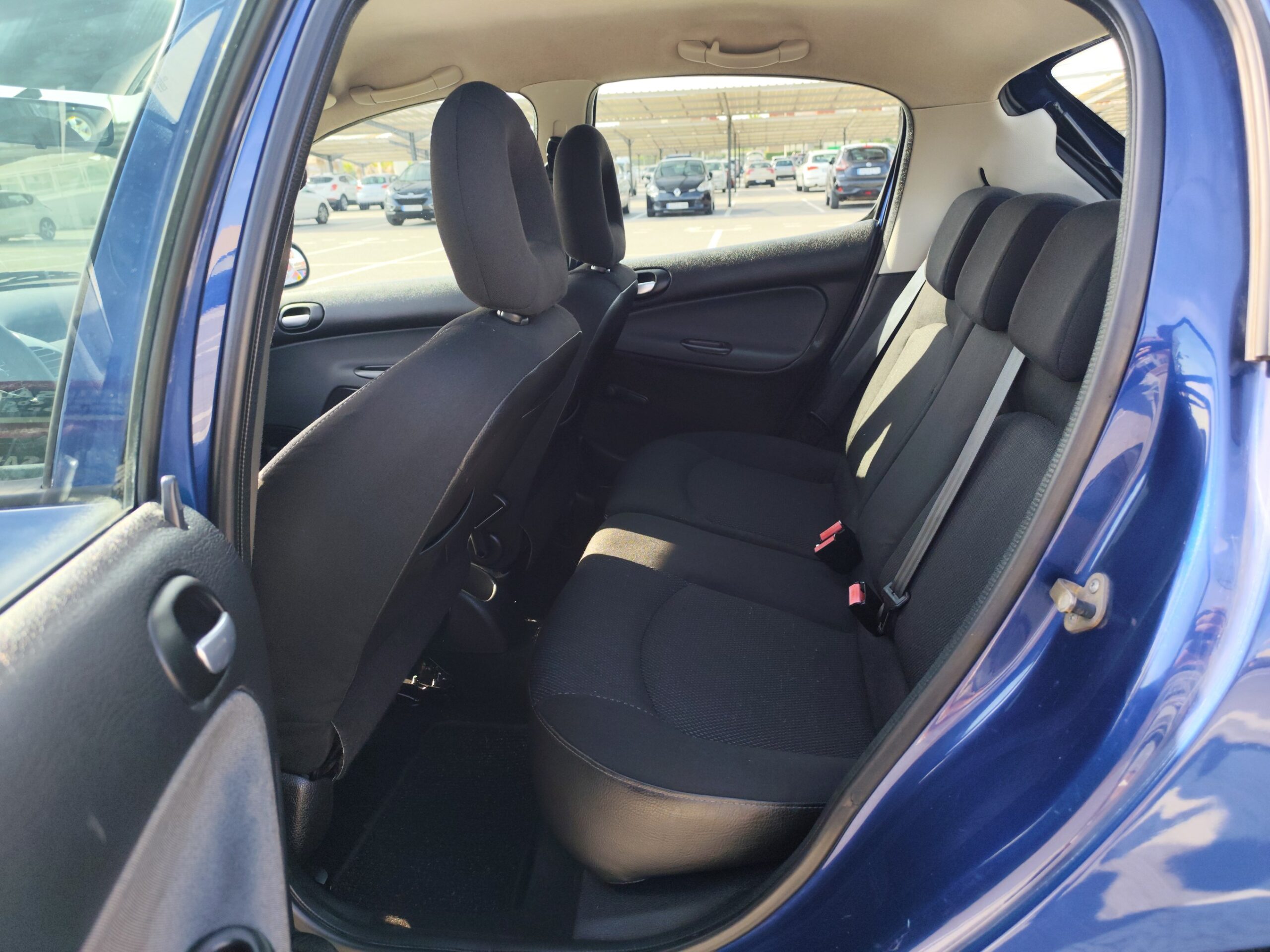 PEUEGTO 206 1.4 HDI DIESEL 68 CV 234.000 KM 2006 MANUAL