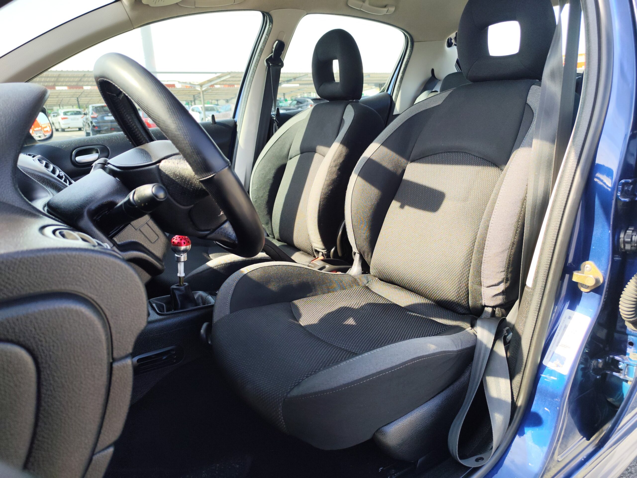 PEUEGTO 206 1.4 HDI DIESEL 68 CV 234.000 KM 2006 MANUAL