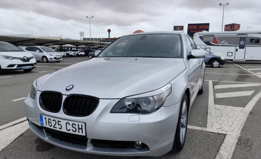 BMW 525i 2.5 GASOLINA 192 CV 2004 205.000 KM AUTOMATICO
