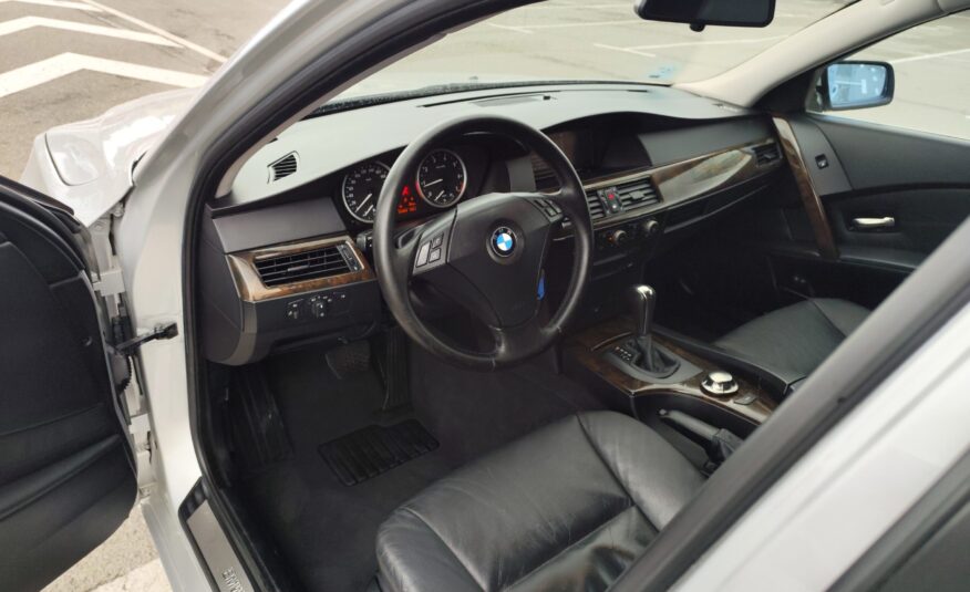 BMW 525i 2.5 GASOLINA 192 CV 2004 205.000 KM AUTOMATICO