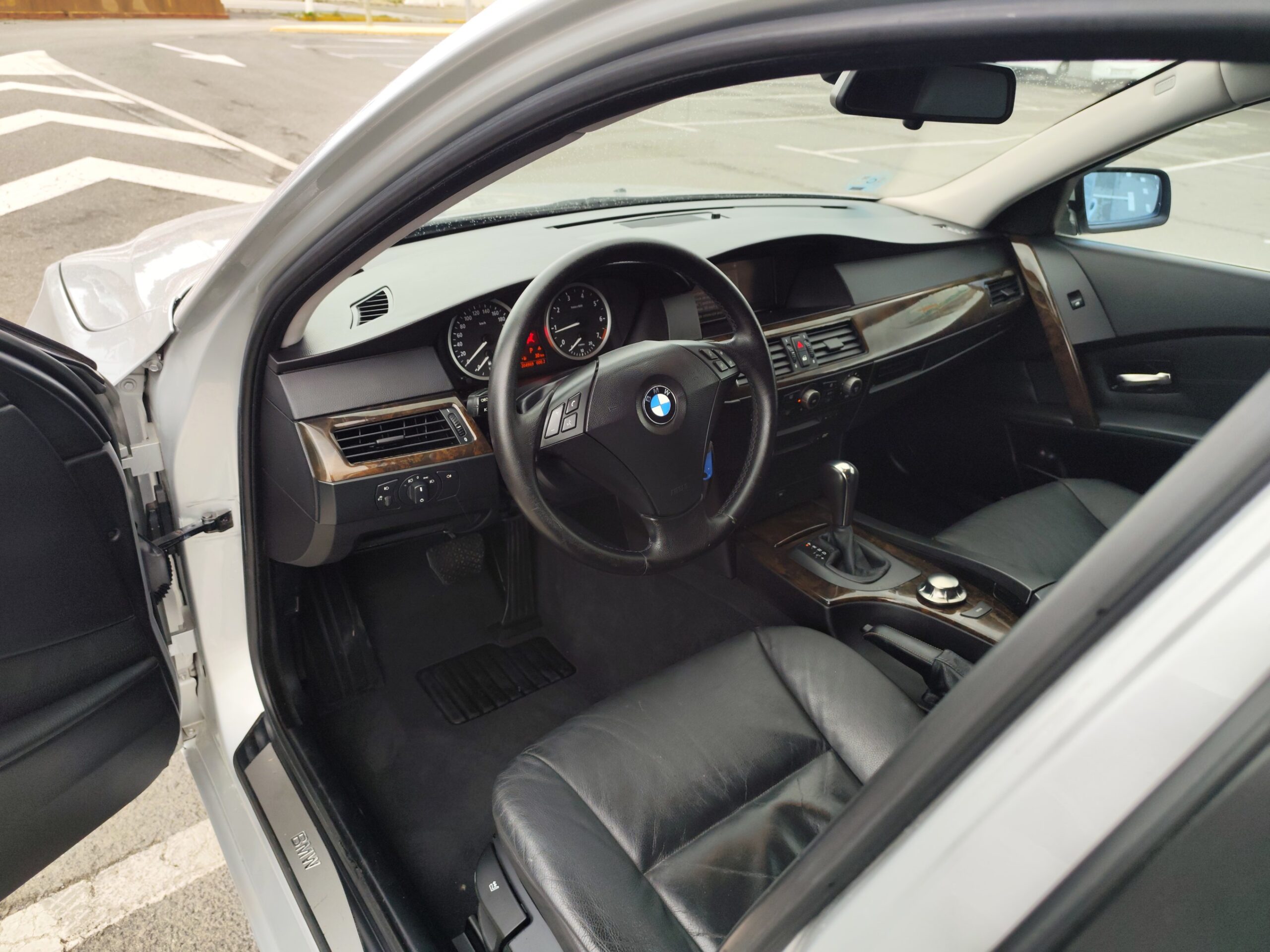 BMW 525i 2.5 GASOLINA 192 CV 2004 205.000 KM AUTOMATICO