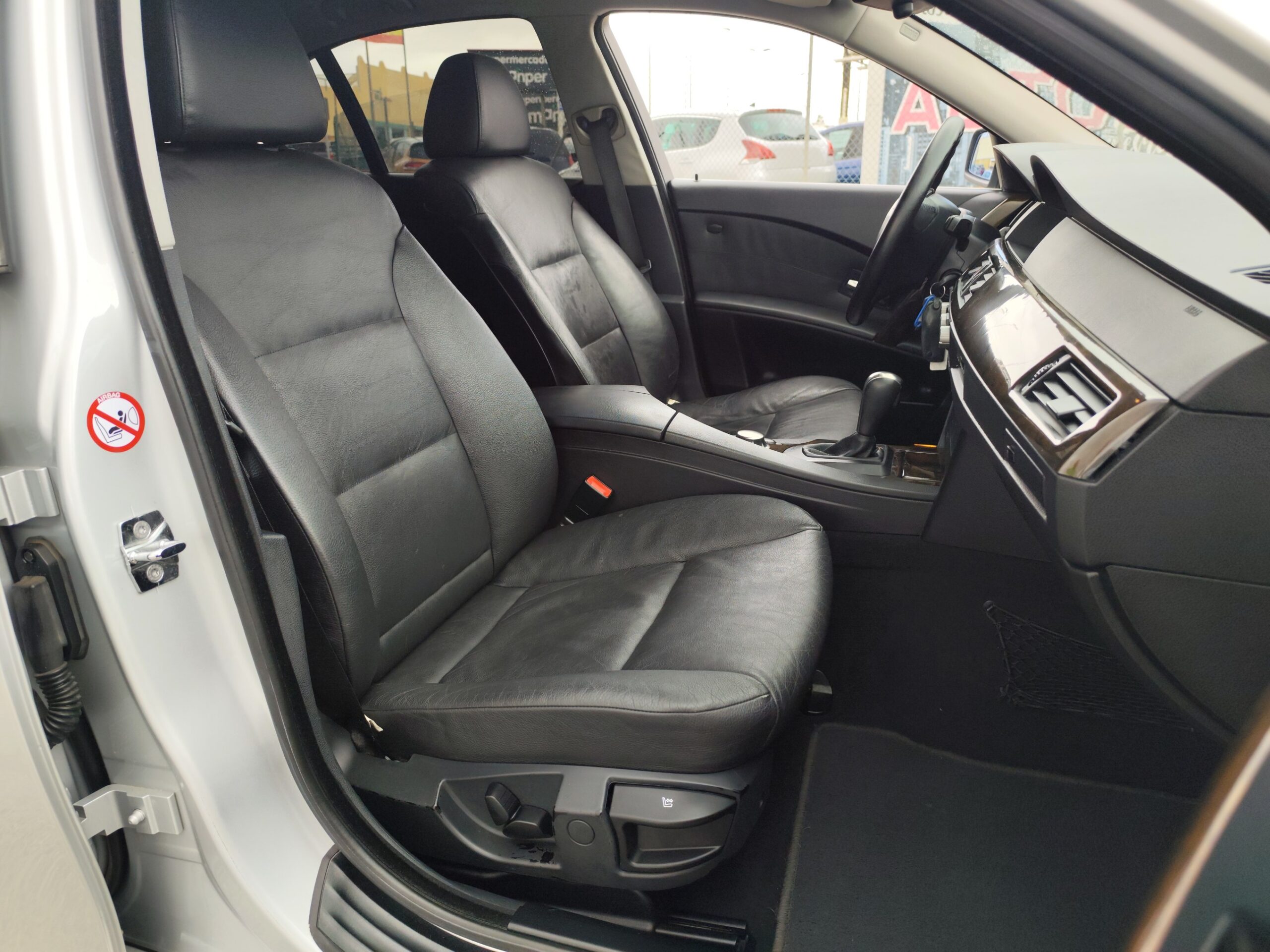 BMW 525i 2.5 GASOLINA 192 CV 2004 205.000 KM AUTOMATICO