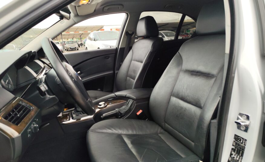 BMW 525i 2.5 GASOLINA 192 CV 2004 205.000 KM AUTOMATICO