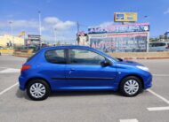 PEUGEOT 206+ 1.4 GASOLINA 75 CV 132.000 KM 2012 MANUAL