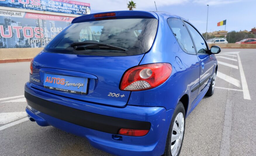 PEUGEOT 206+ 1.4 GASOLINA 75 CV 132.000 KM 2012 MANUAL