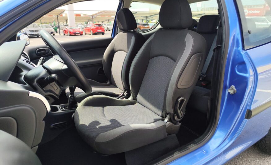 PEUGEOT 206+ 1.4 GASOLINA 75 CV 132.000 KM 2012 MANUAL