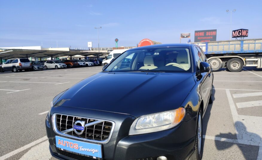 VOLVO V70 2.4 DIESEL 205 CV 219.000 KM 2010 AUTOMATICO