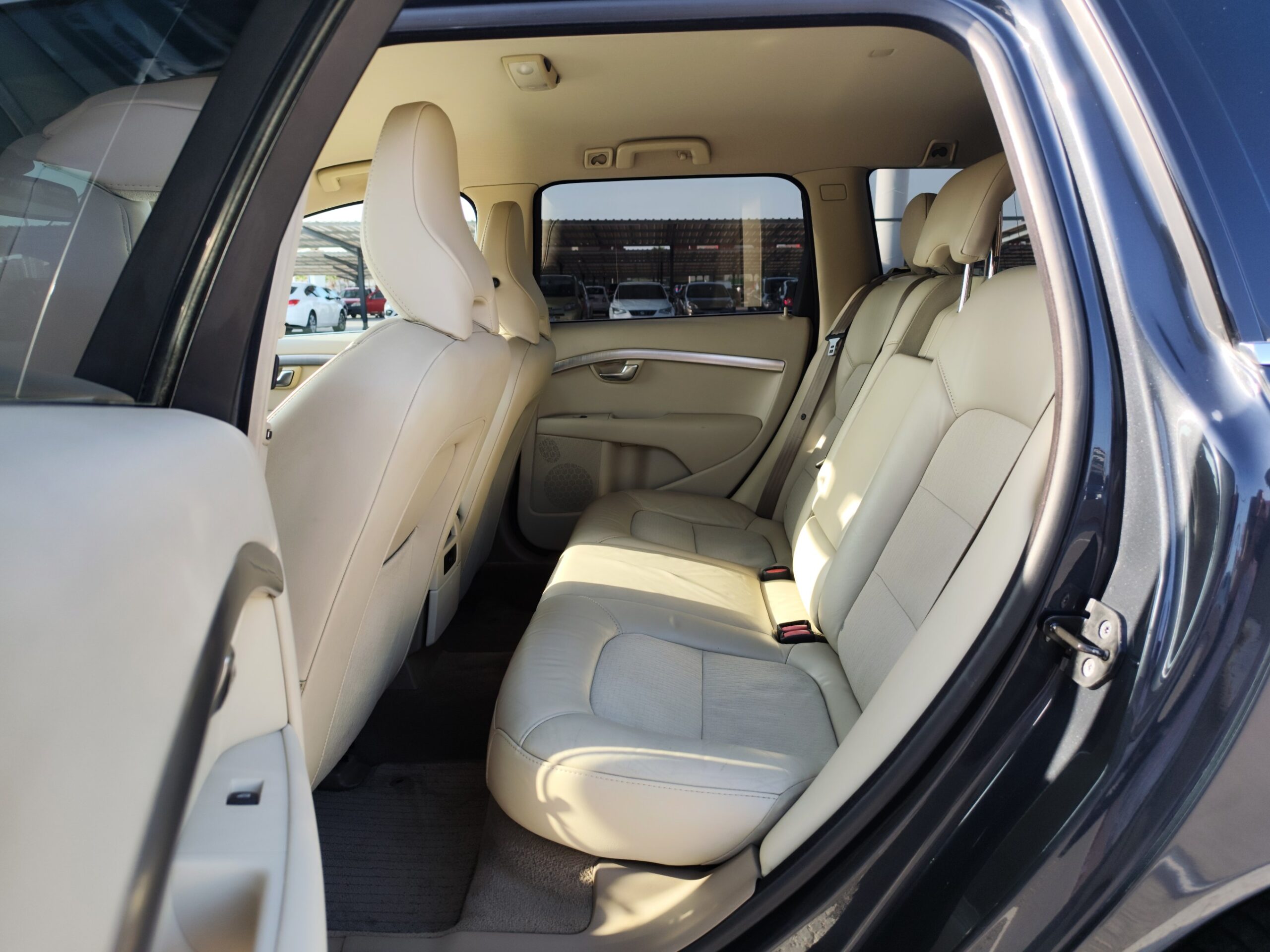 VOLVO V70 2.4 DIESEL 205 CV 219.000 KM 2010 AUTOMATICO