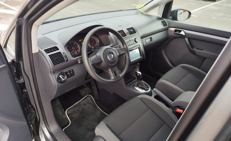 VOLKSWAGEN TOURAN 1.6 DIESEL 105 CV 2011 185.000 KM 7 PLAZAS AUTOMATICO