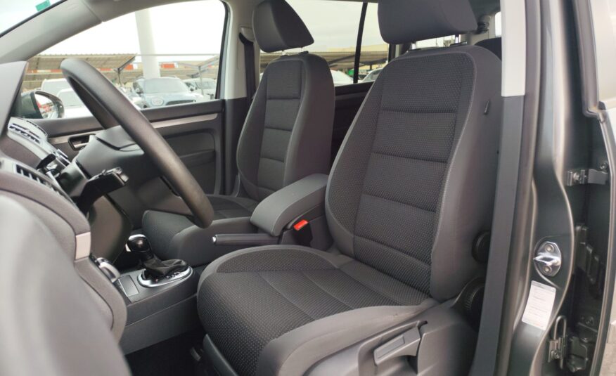 VOLKSWAGEN TOURAN 1.6 DIESEL 105 CV 2011 185.000 KM 7 PLAZAS AUTOMATICO
