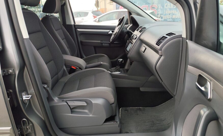 VOLKSWAGEN TOURAN 1.6 DIESEL 105 CV 2011 185.000 KM 7 PLAZAS AUTOMATICO