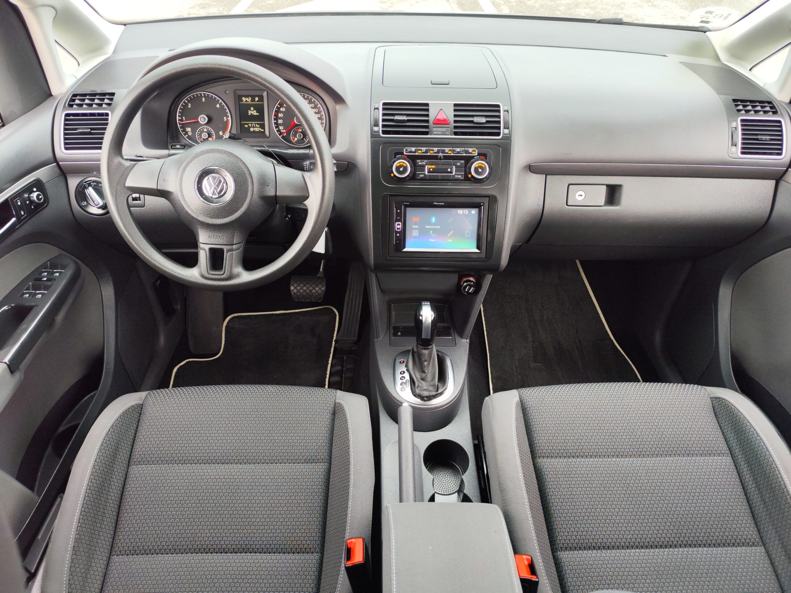 VOLKSWAGEN TOURAN 1.6 DIESEL 105 CV 2011 185.000 KM 7 PLAZAS AUTOMATICO