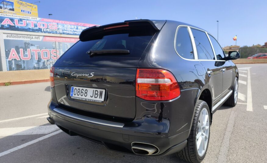 PORSCHE CAYANNE S 4.8 GASOLINA 385 CV  2007 252.000 KM AUTOMATICO