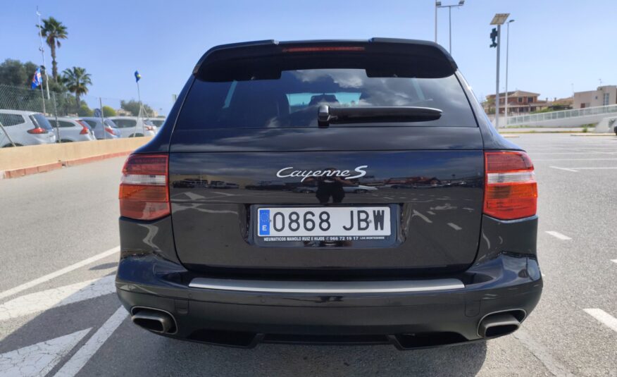 PORSCHE CAYANNE S 4.8 GASOLINA 385 CV  2007 252.000 KM AUTOMATICO