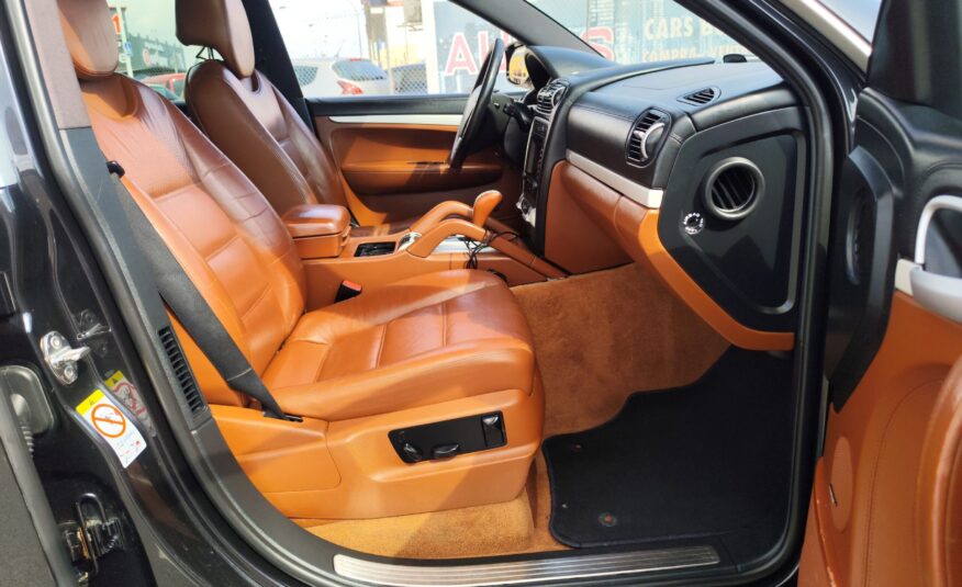 PORSCHE CAYANNE S 4.8 GASOLINA 385 CV  2007 252.000 KM AUTOMATICO