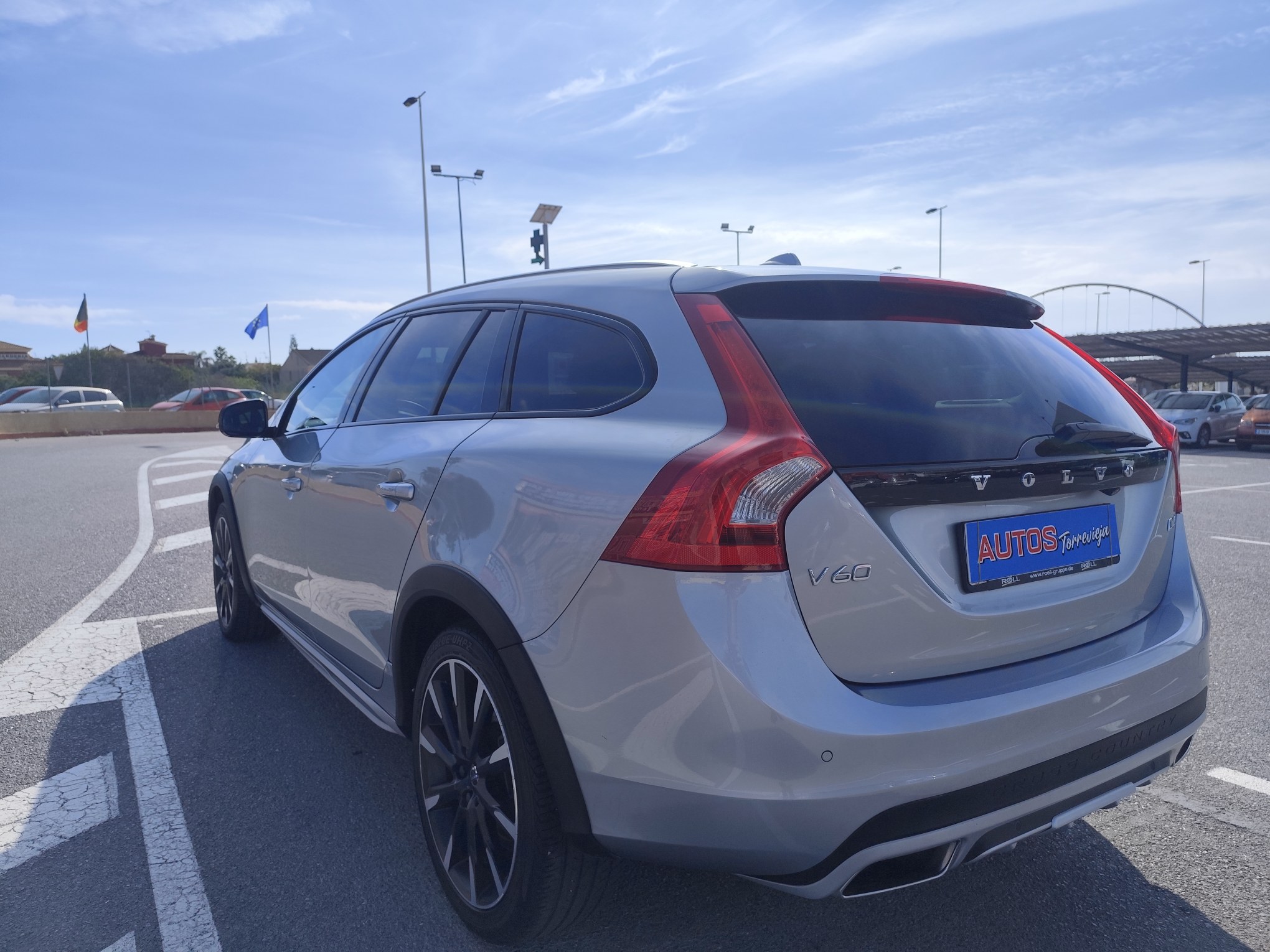 VOLVO V-60 CROSS COUNTRY 2.0 DIESEL 190 CV 2016 206.000 KM AUTOMATICO