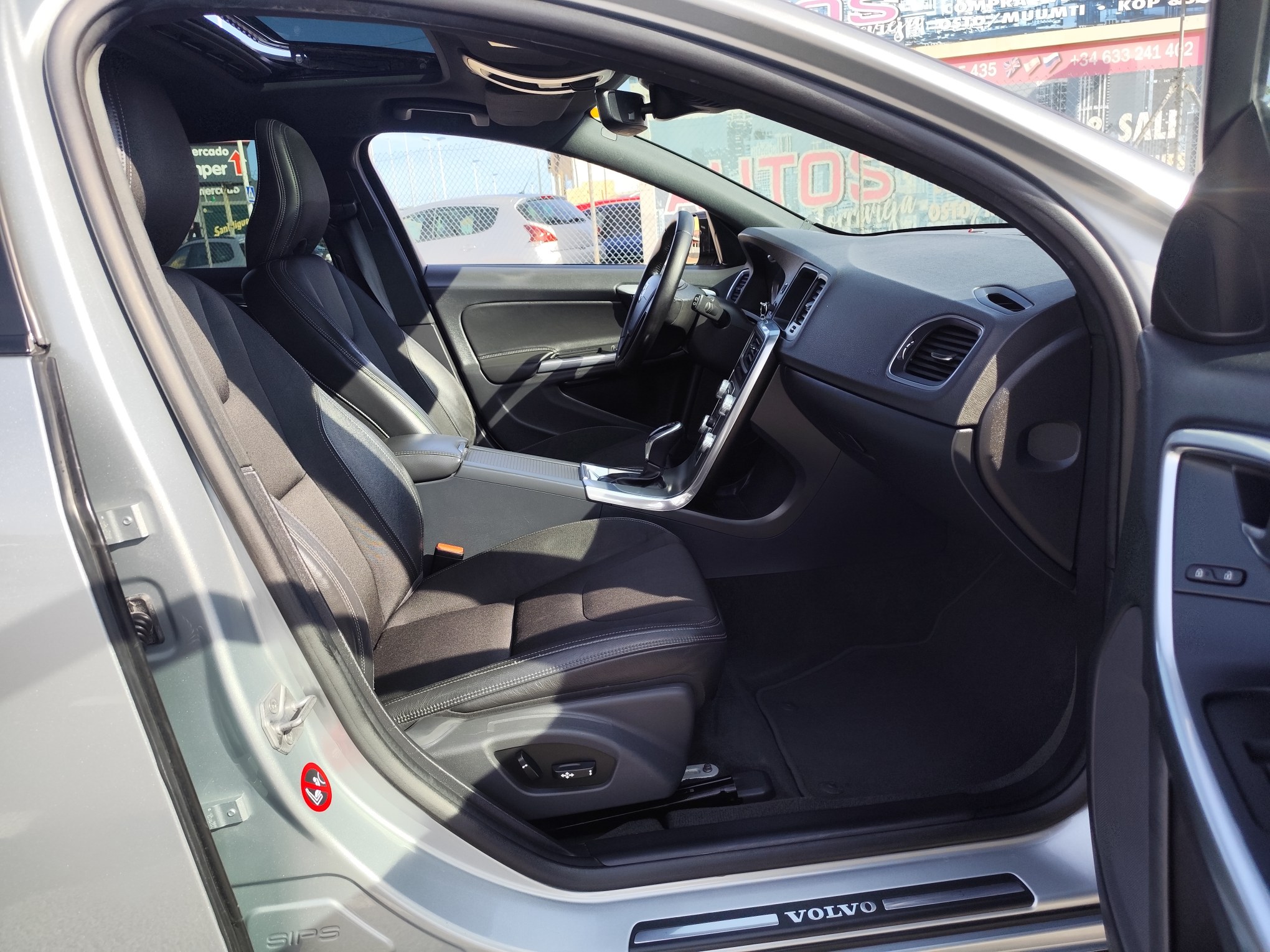 VOLVO V-60 CROSS COUNTRY 2.0 DIESEL 190 CV 2016 206.000 KM AUTOMATICO