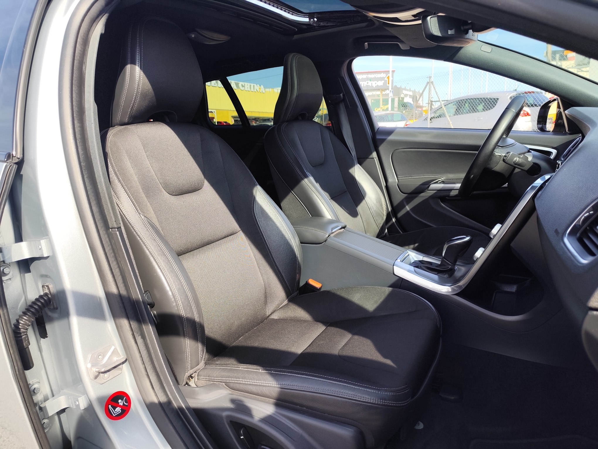 VOLVO V-60 CROSS COUNTRY 2.0 DIESEL 190 CV 2016 206.000 KM AUTOMATICO