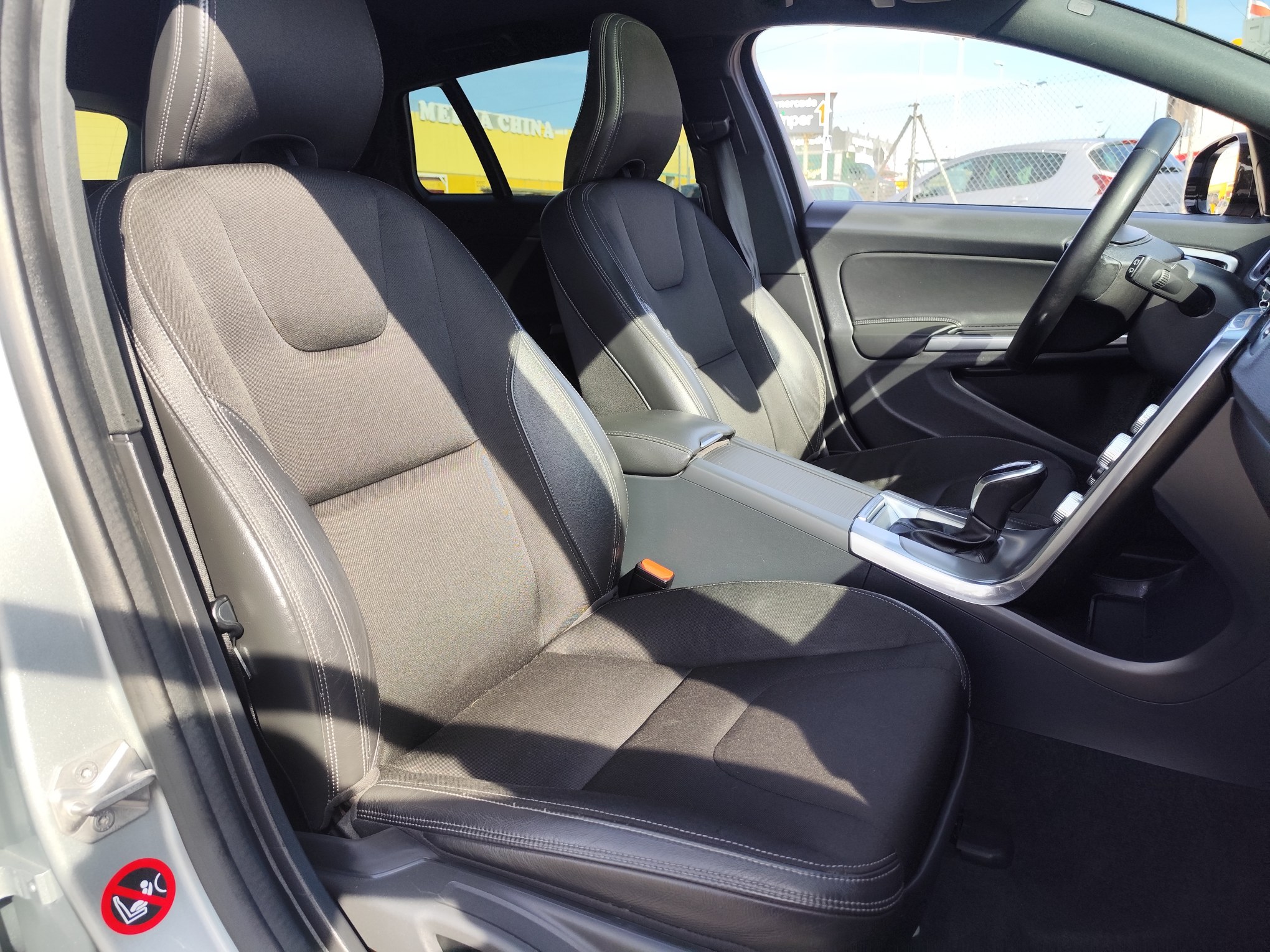 VOLVO V-60 CROSS COUNTRY 2.0 DIESEL 190 CV 2016 206.000 KM AUTOMATICO