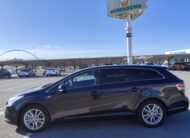 TOYOTA AVENSIS 2.2 DIESEL 150 CV 238.000 KM 2010 AUTOMATICO