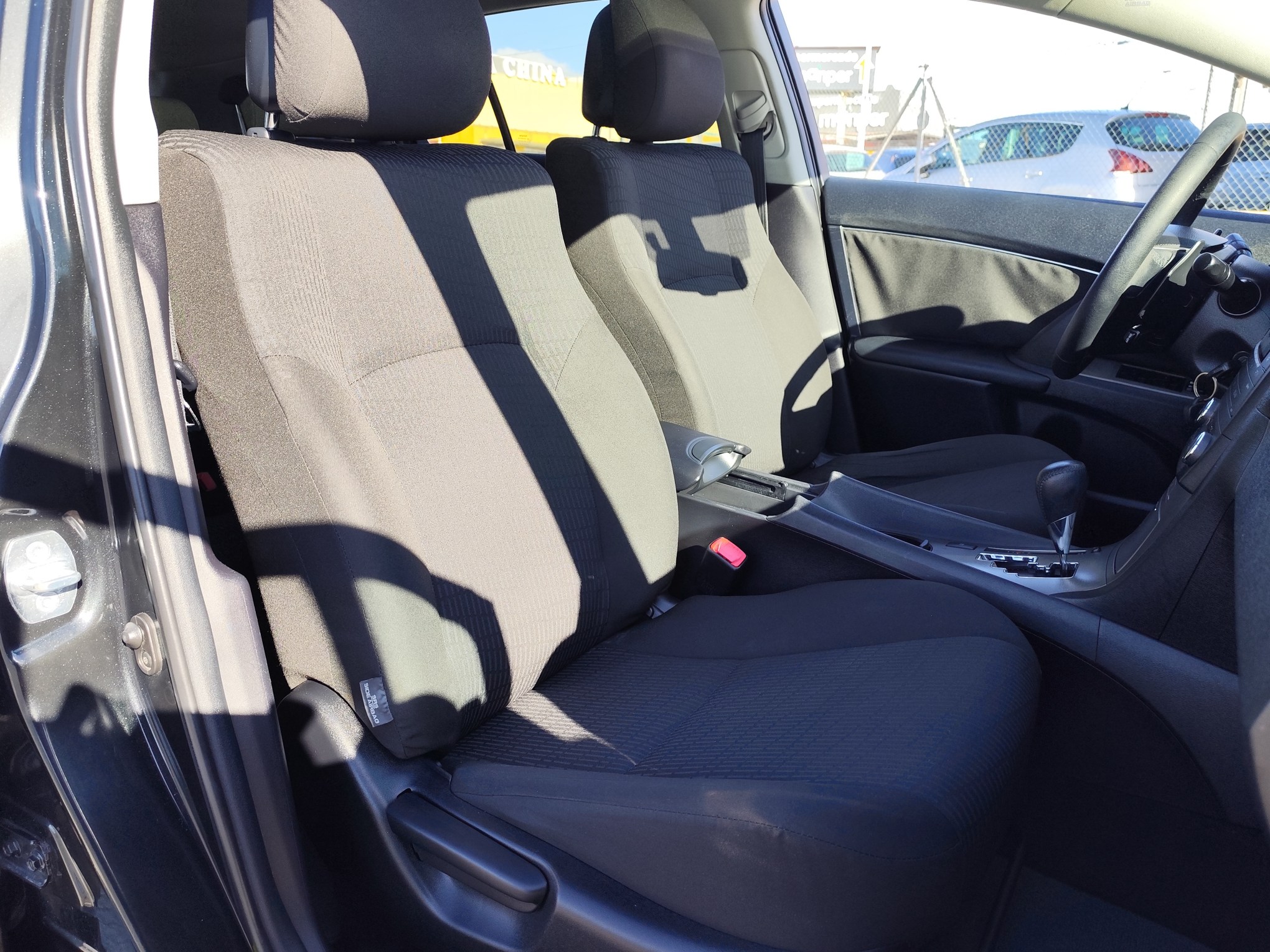 TOYOTA AVENSIS 2.2 DIESEL 150 CV 238.000 KM 2010 AUTOMATICO