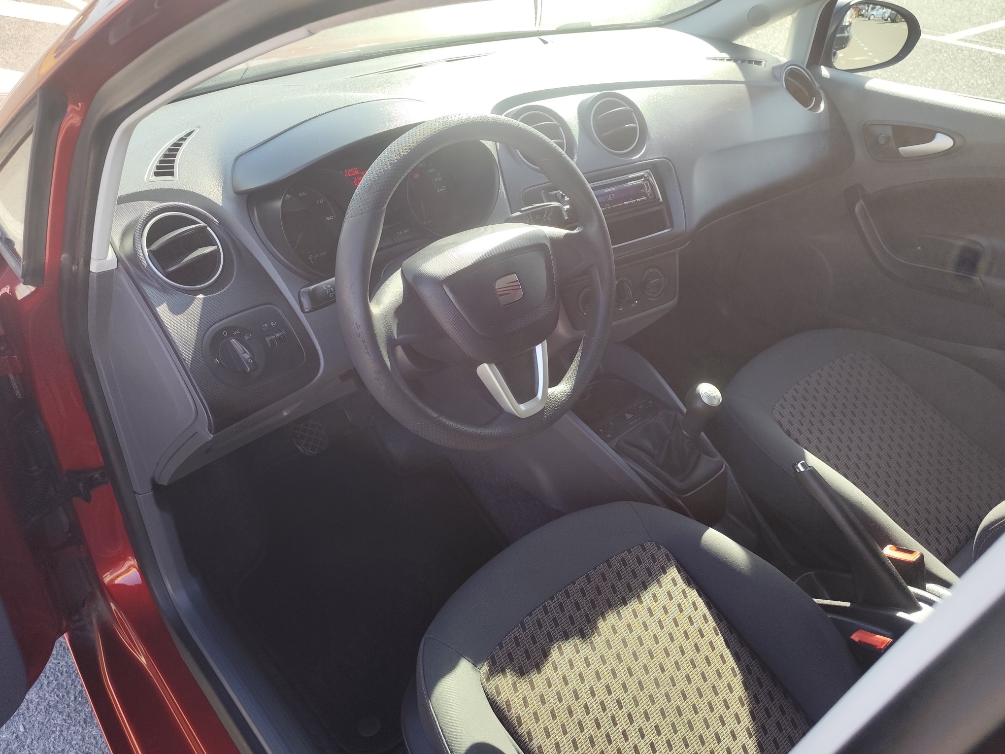 SEAT IBIZA 1.2 GASOLINA 70 CV 2009 178.000 KM MANUAL