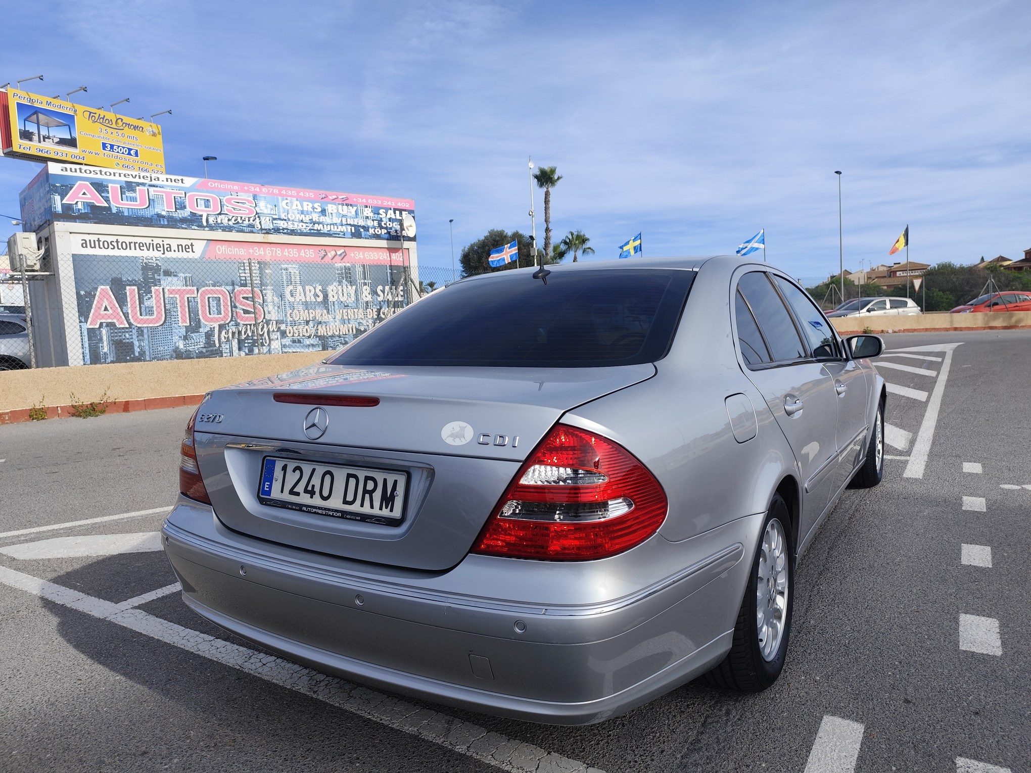 MERCEDES-BENZ E270 2.7 DIESEL 177 CV 2003 221.000 KM AUTOMATICO