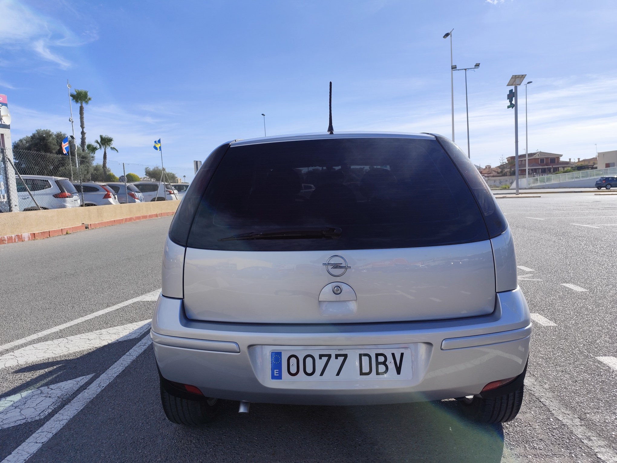 OPEL CORSA 1.2 GASOLINA 75 CV 126.000 KM 2004 MANUAL