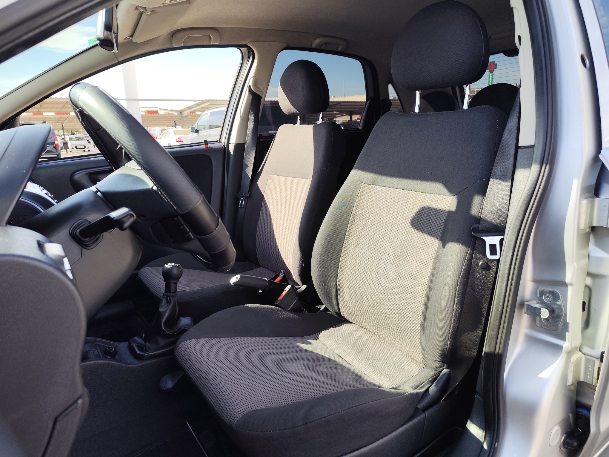 OPEL CORSA 1.2 GASOLINA 75 CV 126.000 KM 2004 MANUAL