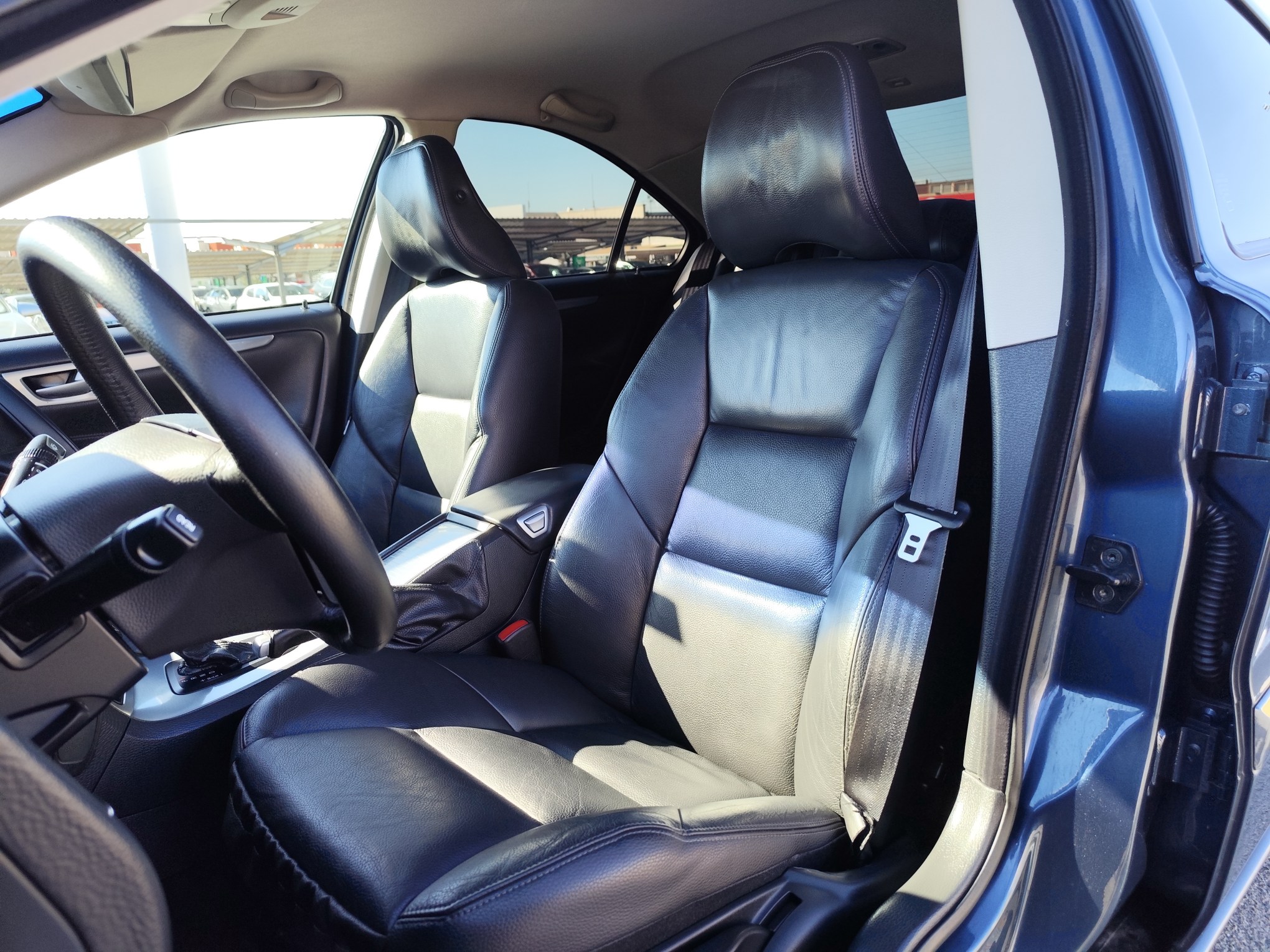 VOLVO S-60 2.4 DIESEL 163 CV 189.000 KM 2006 AUTOMATICO