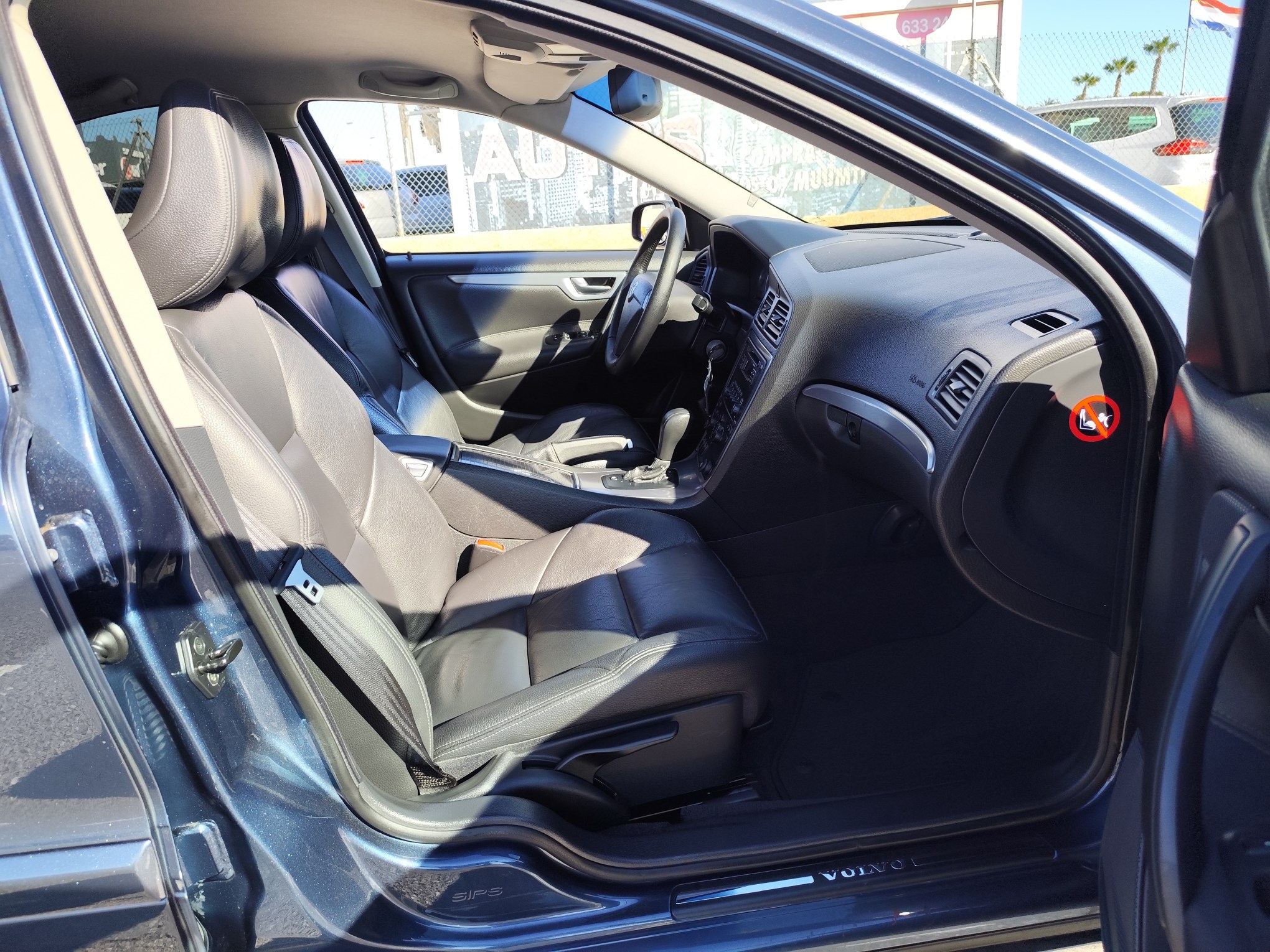 VOLVO S-60 2.4 DIESEL 163 CV 189.000 KM 2006 AUTOMATICO