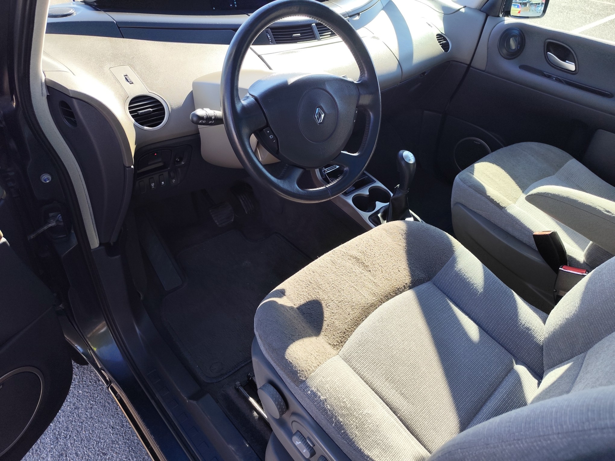 RENAULT GRAND ESPACE 2.2 DIESEL 150 CV 230.000 KM 2004 AUTOMATICO 7 PLAZAS